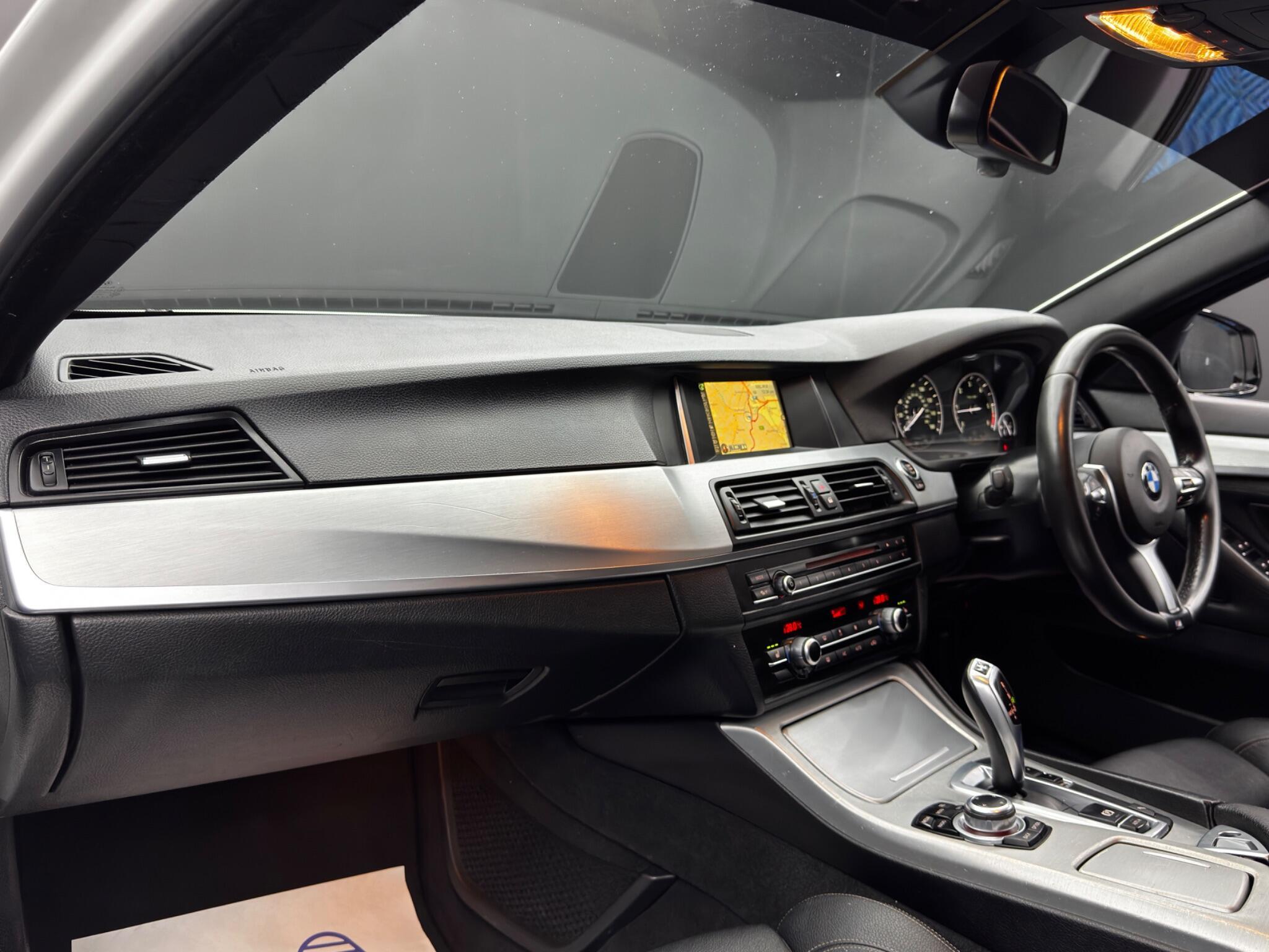 BMW 5 Series - Image 11