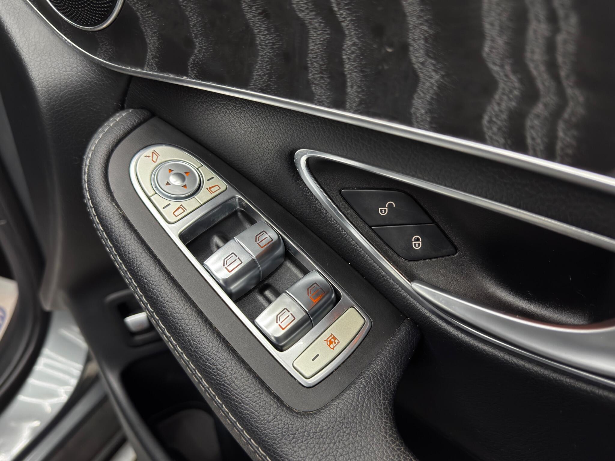 Mercedes GLC - Image 38