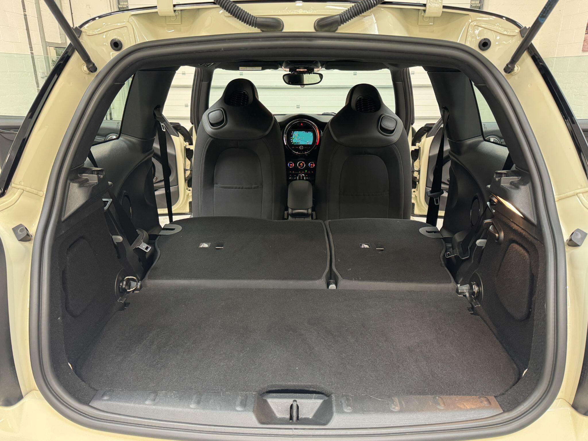 MINI Hatch - Image 78