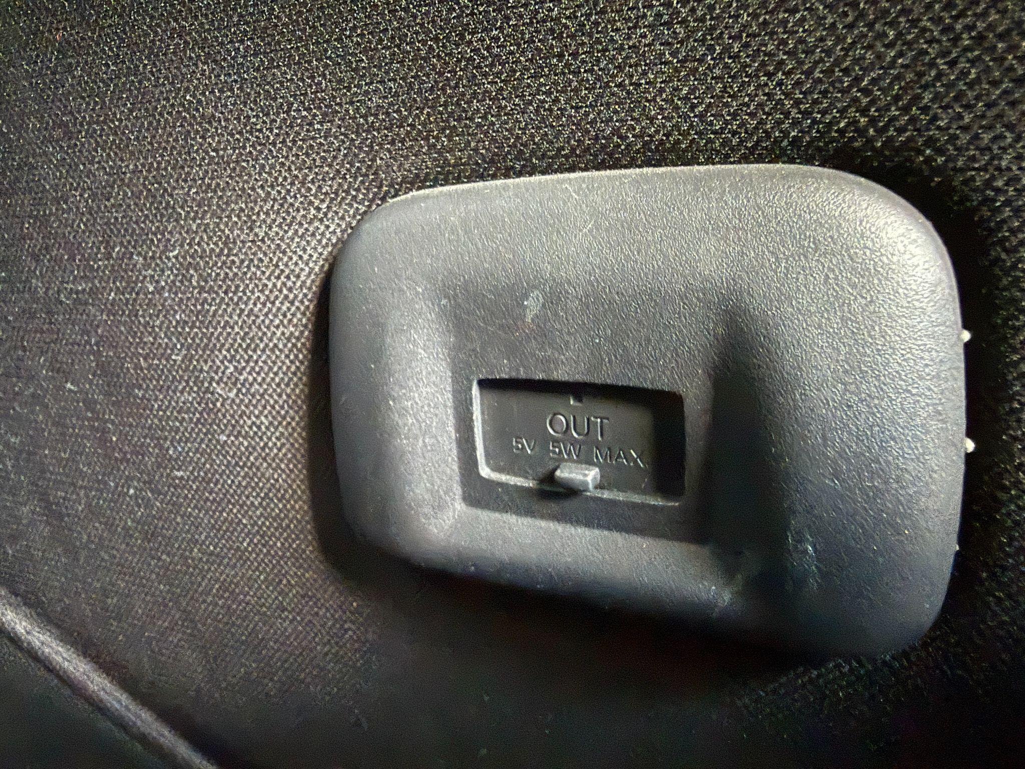 Nissan Serena - Image 49