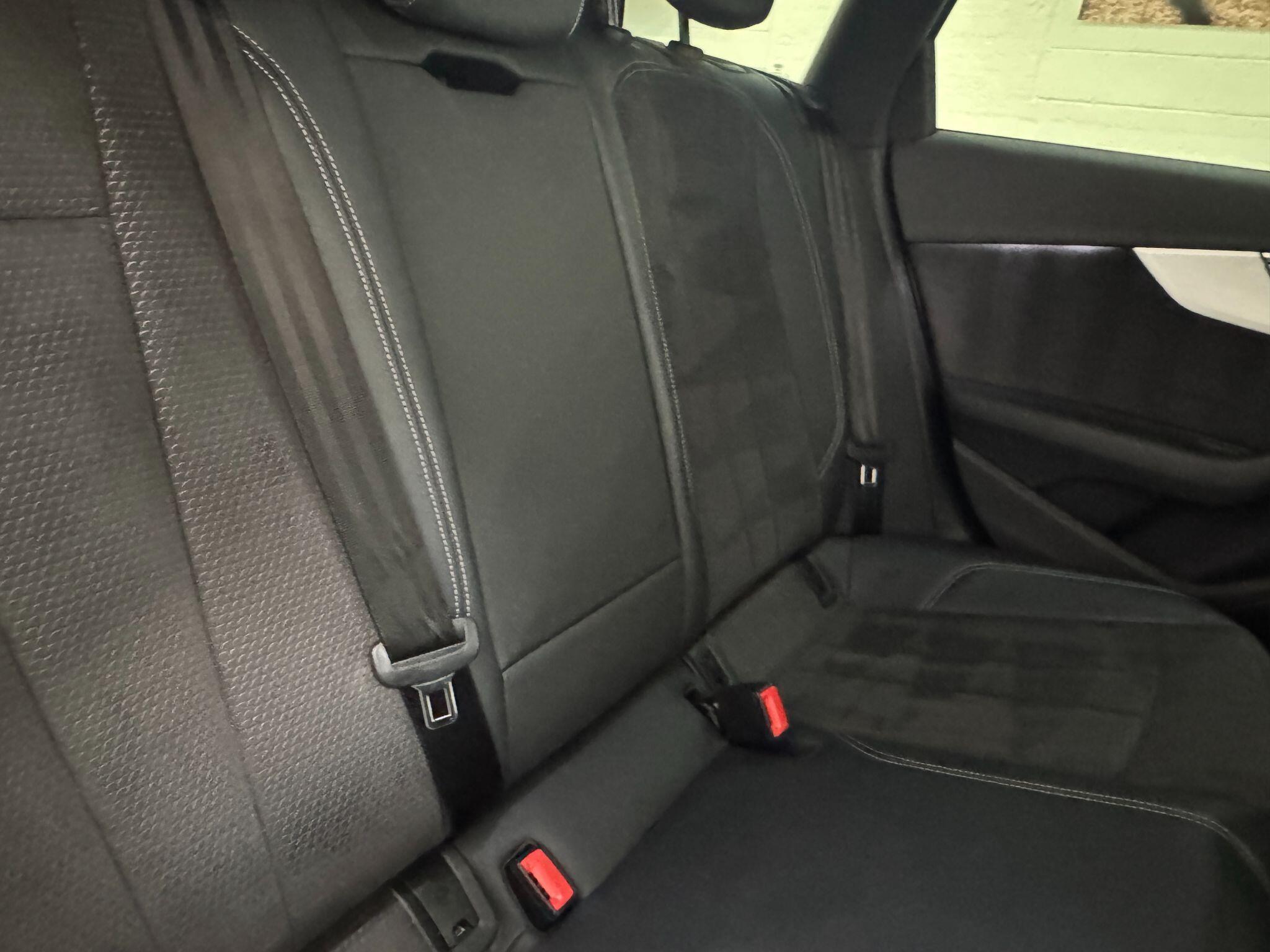 Audi A4 Avant - Image 42