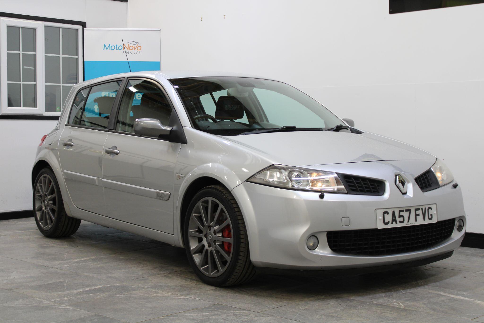Renault Megane - Image 8