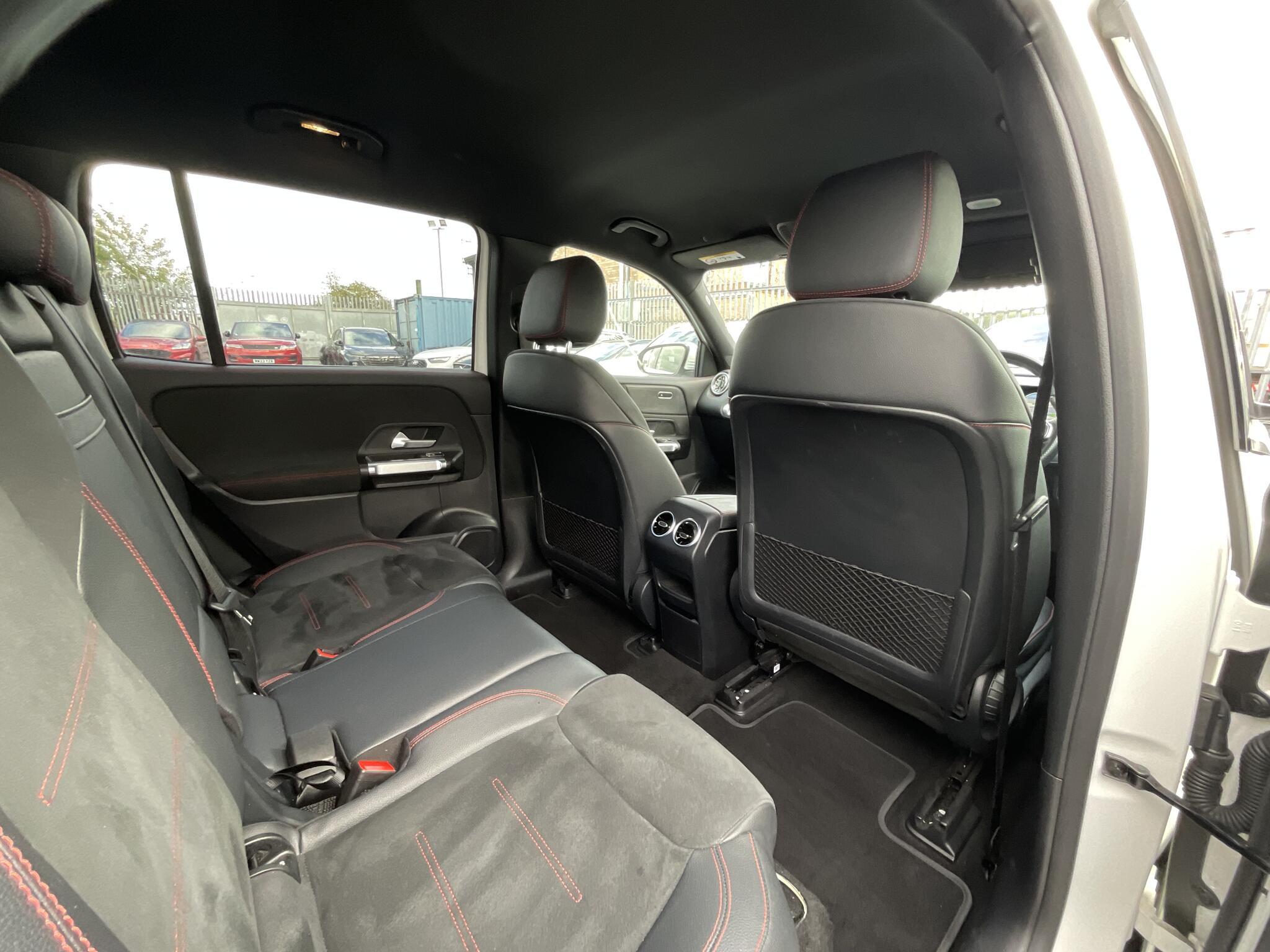 Mercedes Eqb - Image 10