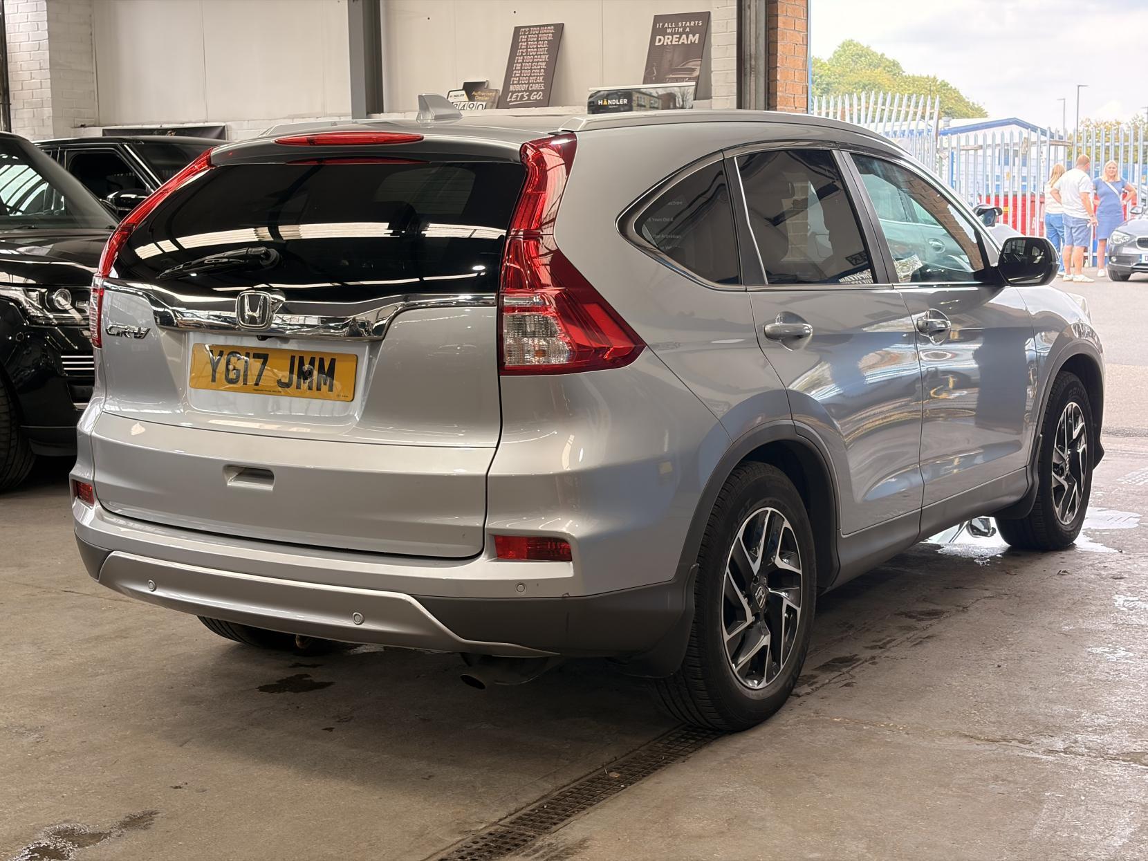 Honda CR-V - Image 7