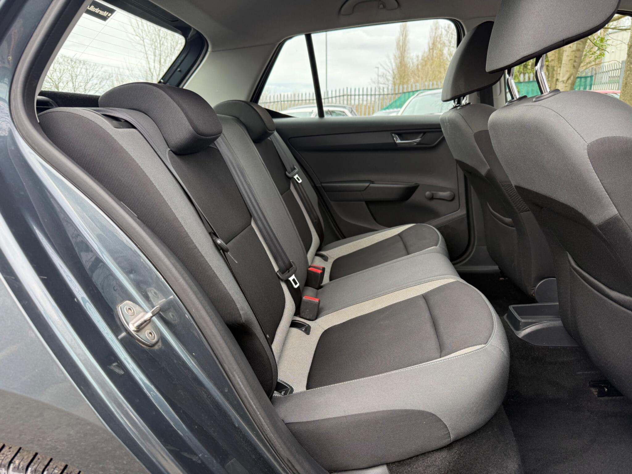Skoda Fabia - Image 23