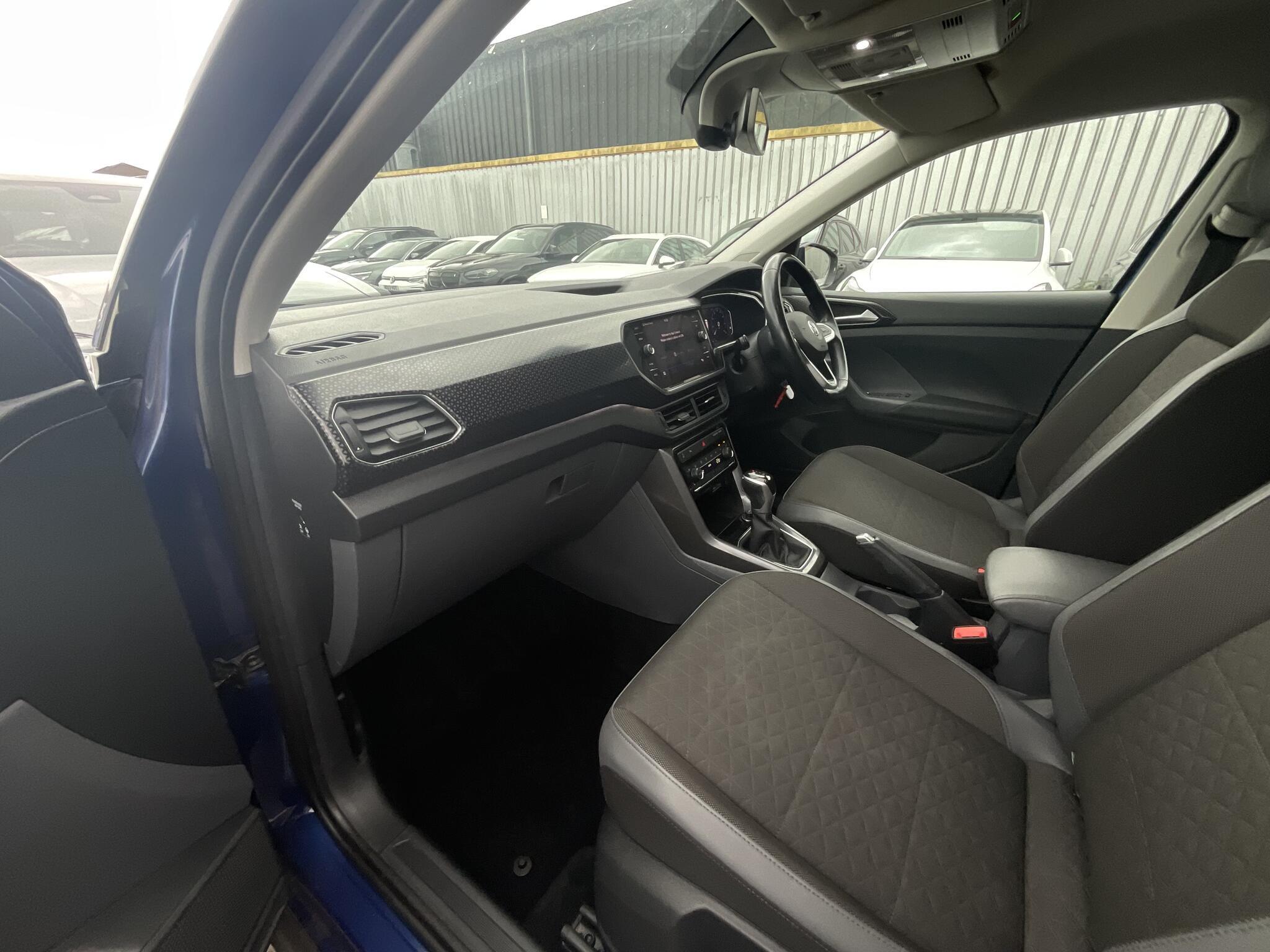Volkswagen T-Cross - Image 16
