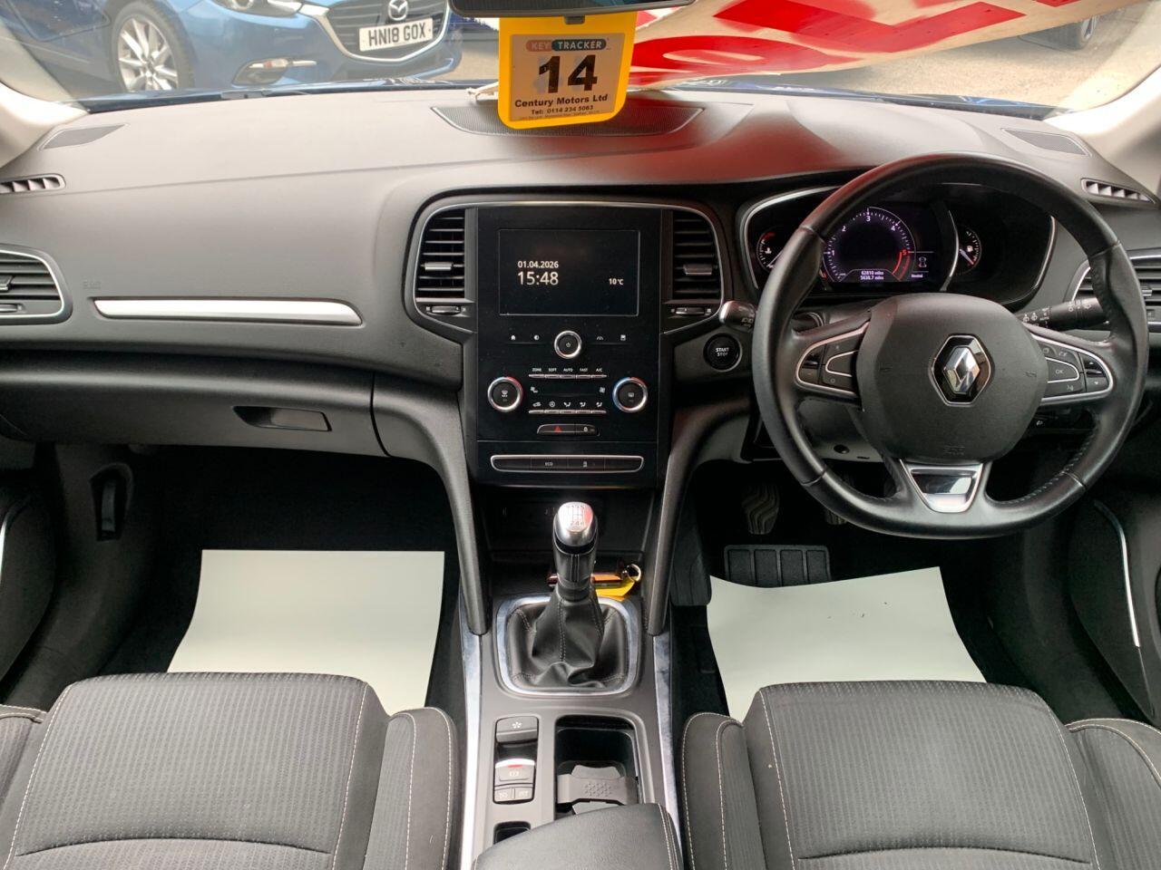 Renault Megane - Image 19