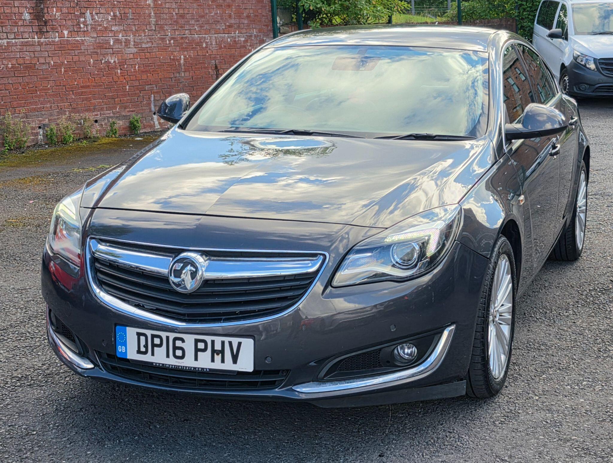 Vauxhall Insignia - Image 3