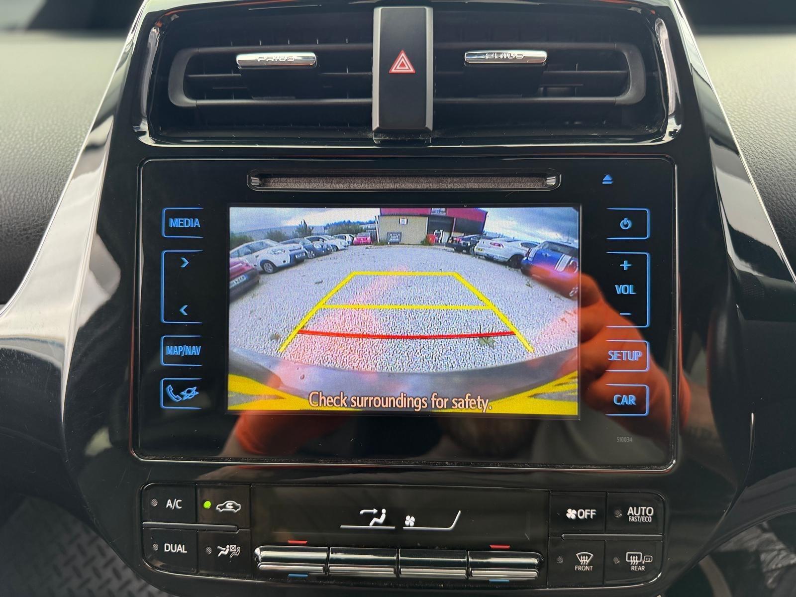 Toyota Prius - Image 20
