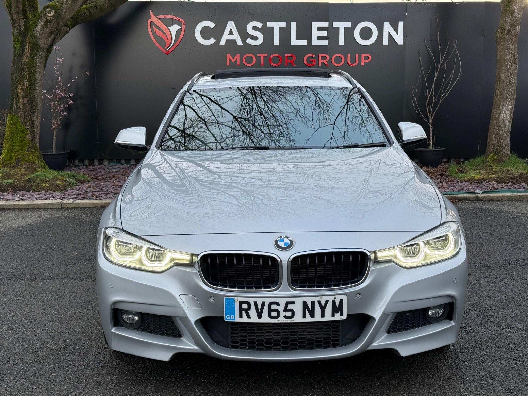 BMW 3 Series - Image 9