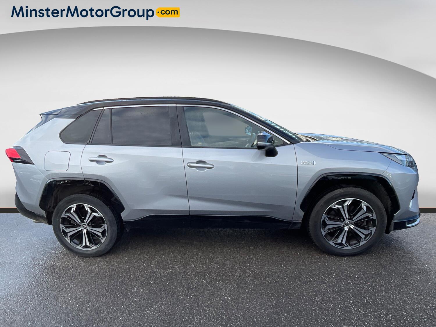 Toyota RAV4 - Image 2