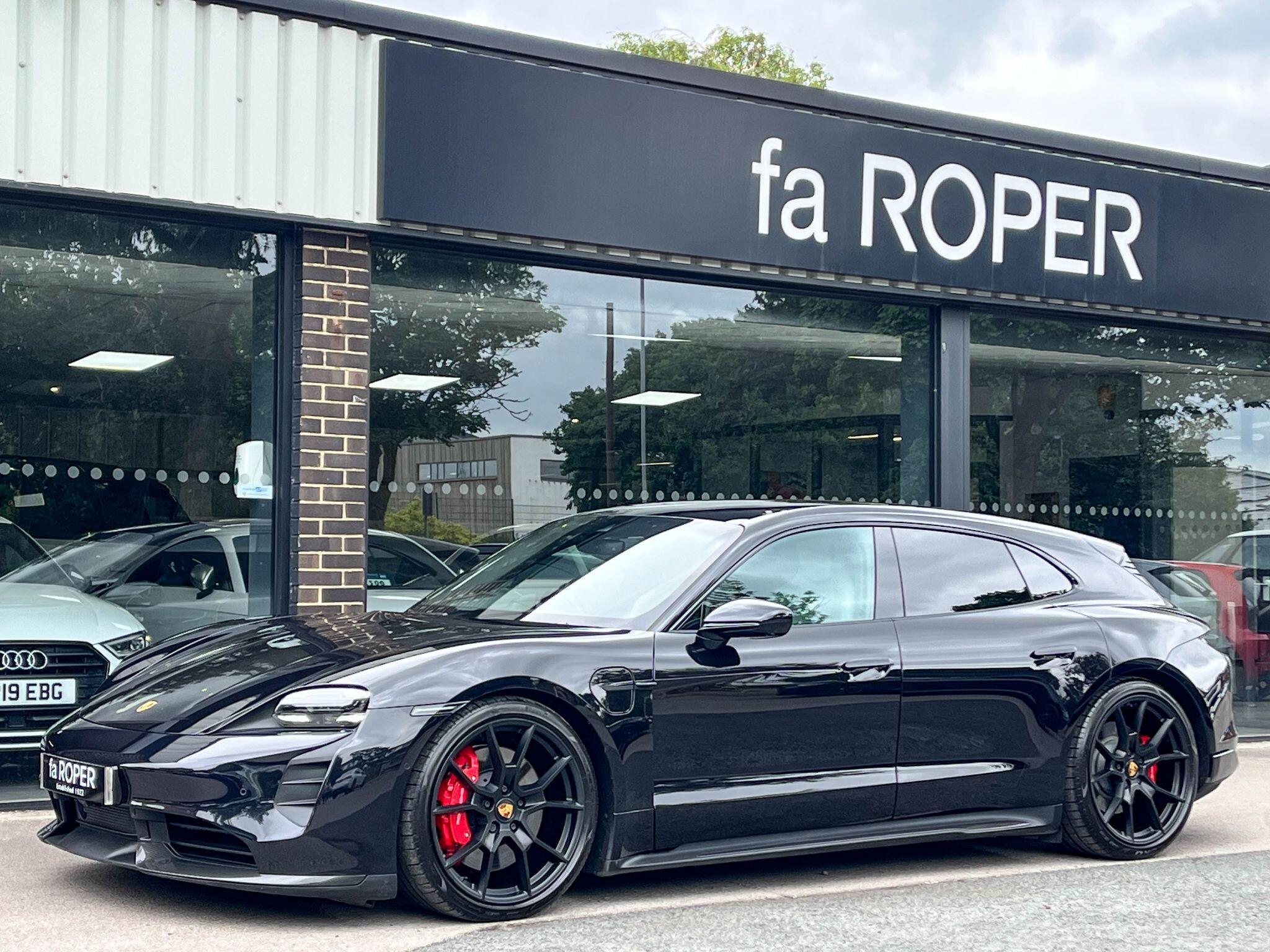 Porsche Taycan - Image 2