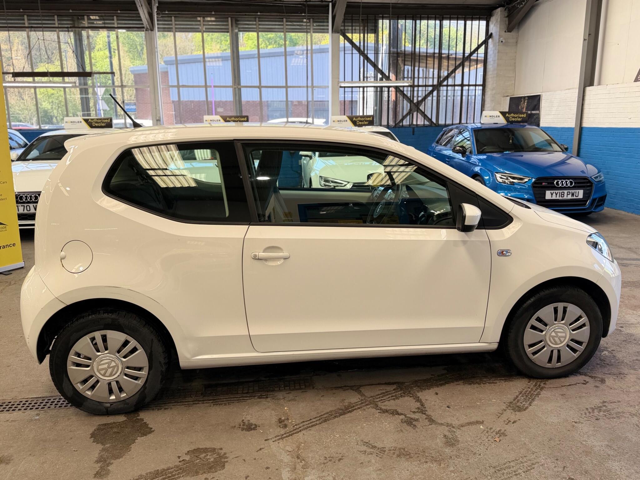 Volkswagen up! - Image 6