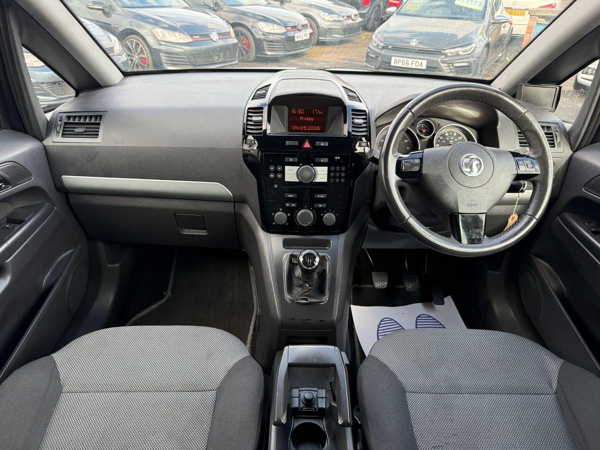Vauxhall Zafira - Image 3