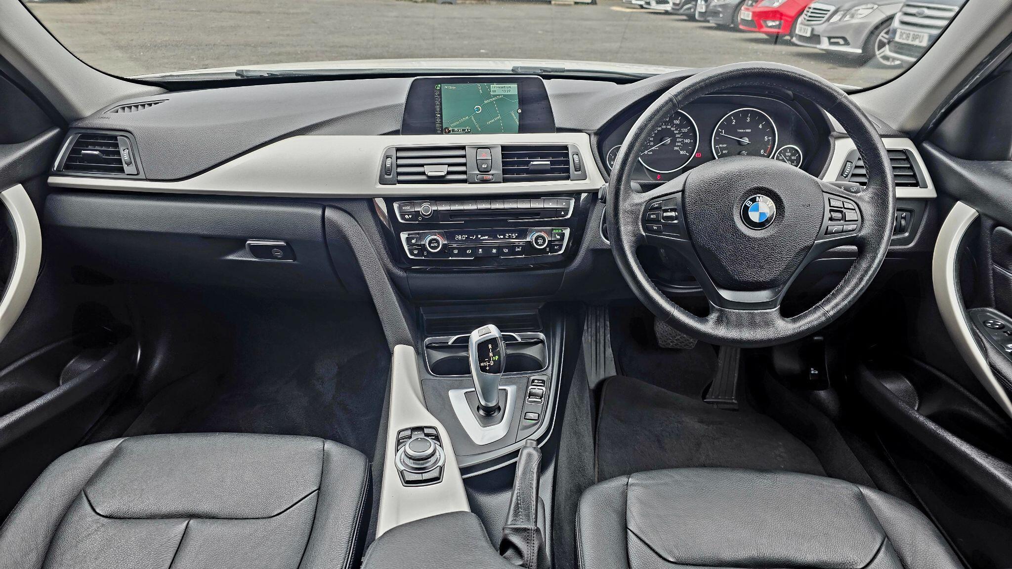 BMW 3 Series - Image 21