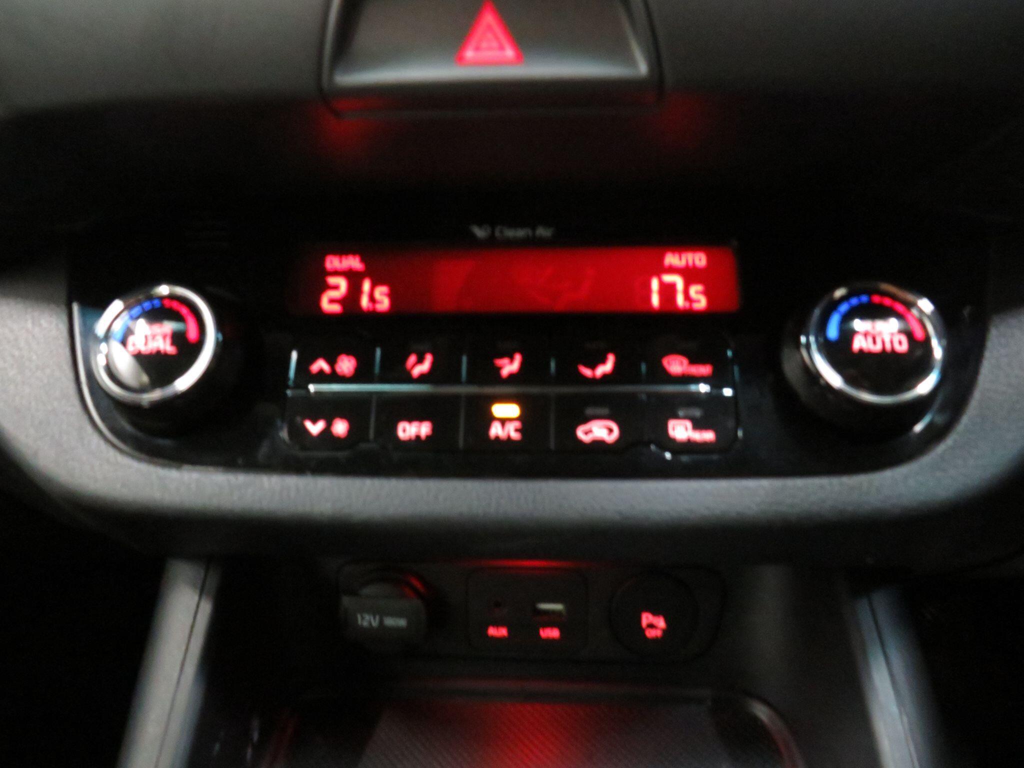Kia Sportage - Image 16