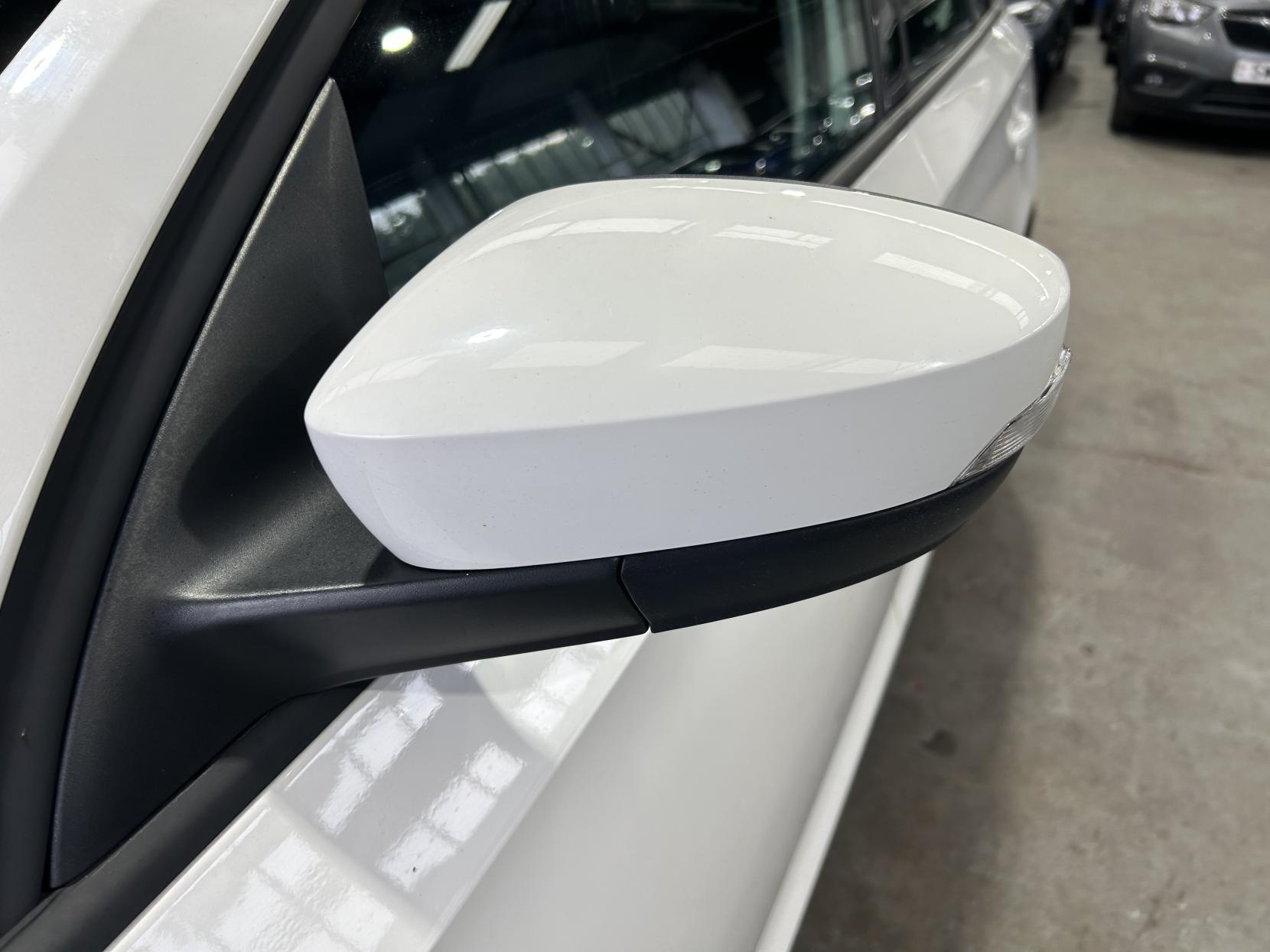 Skoda Rapid Spaceback - Image 14