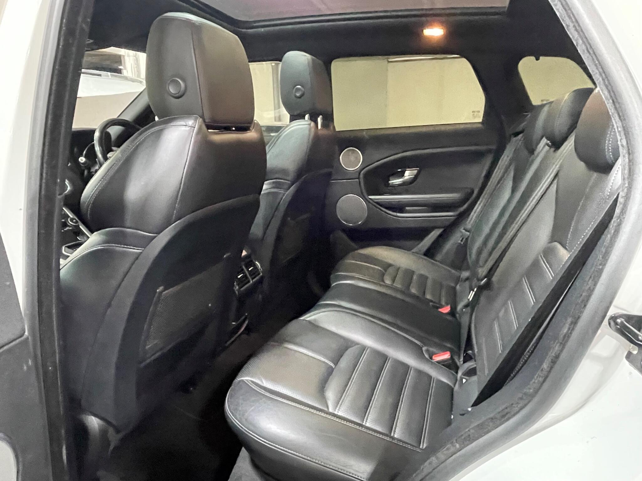 Land Rover Range Rover Evoque - Image 12