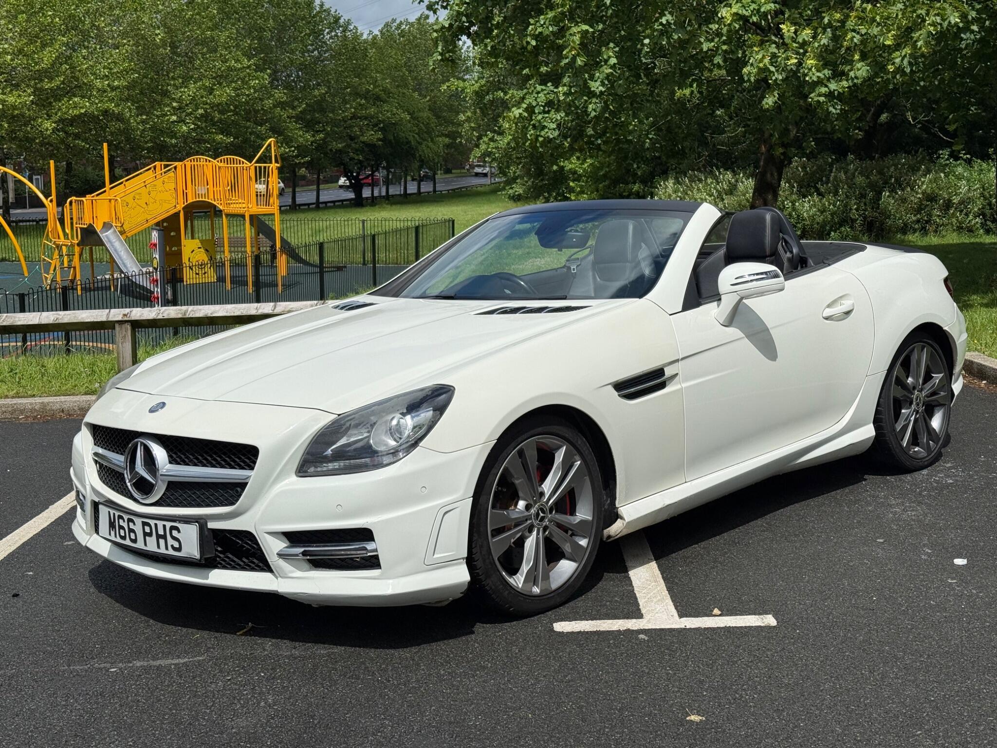 Mercedes SLK - Image 11