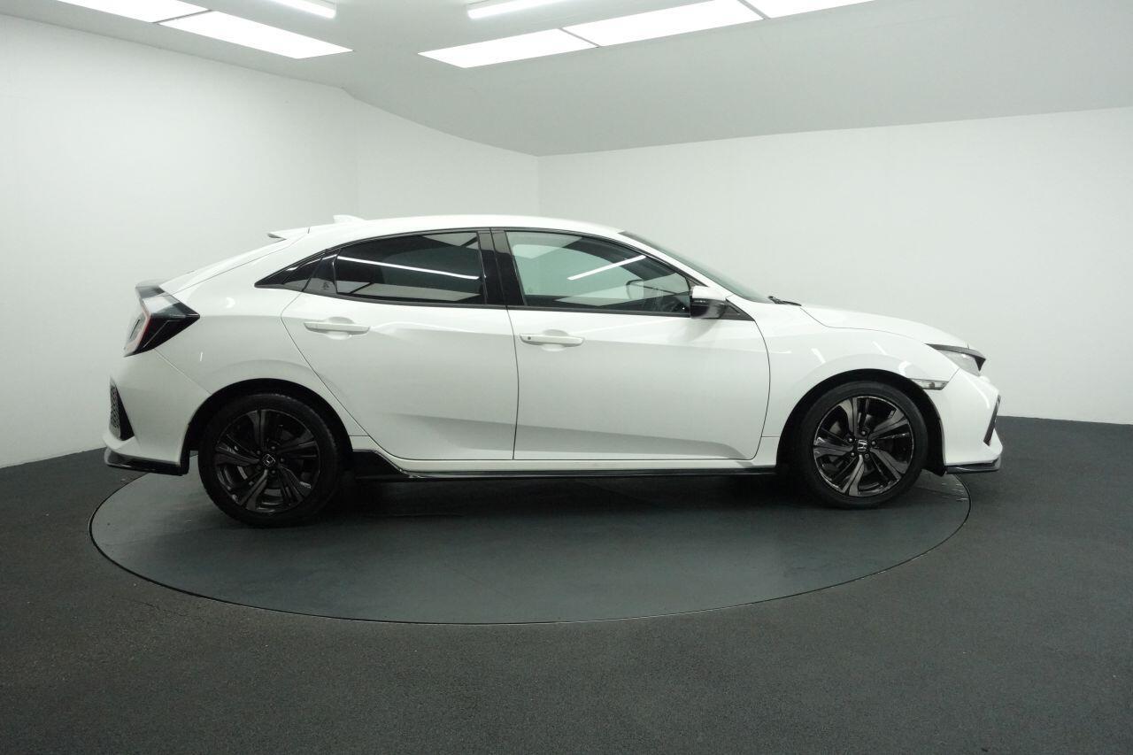 Honda Civic - Image 9
