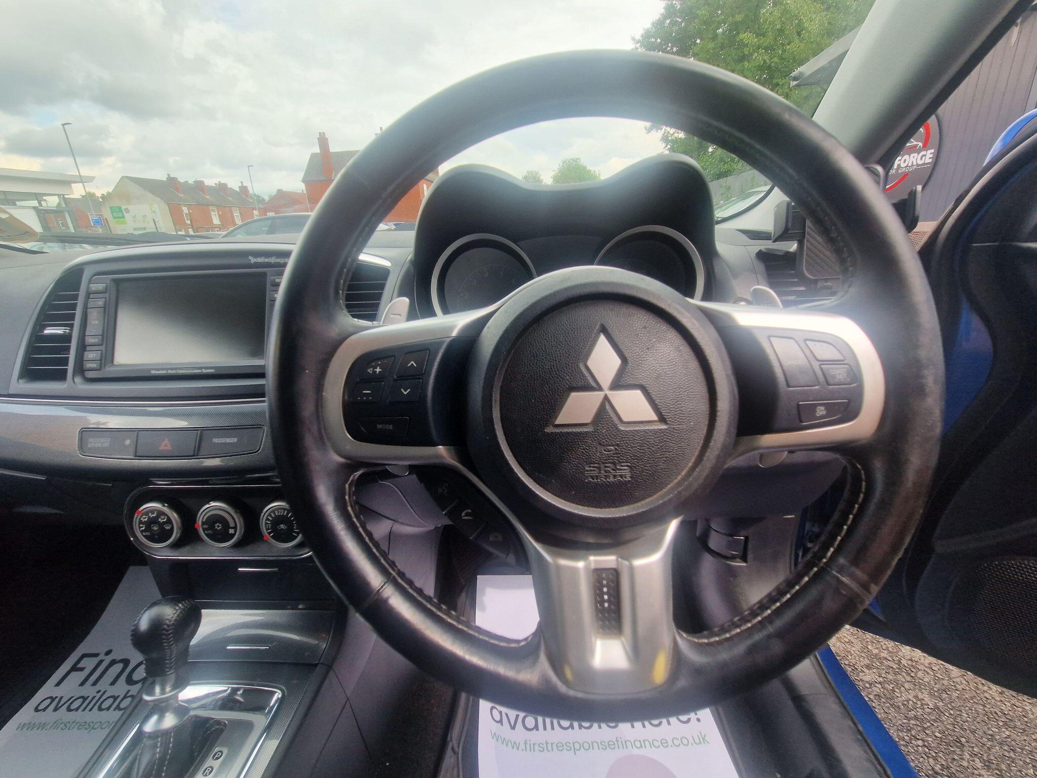 Mitsubishi Lancer - Image 39