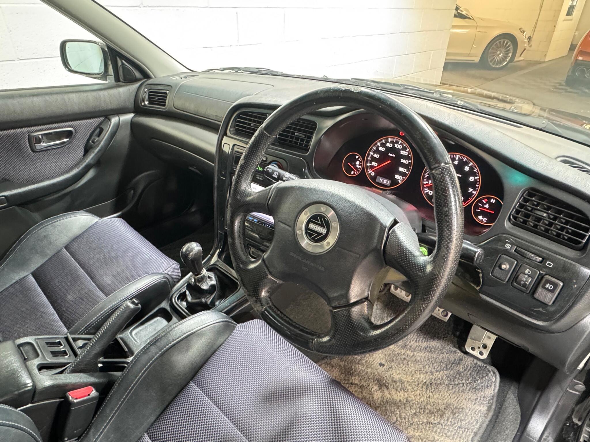 Subaru Legacy - Image 9