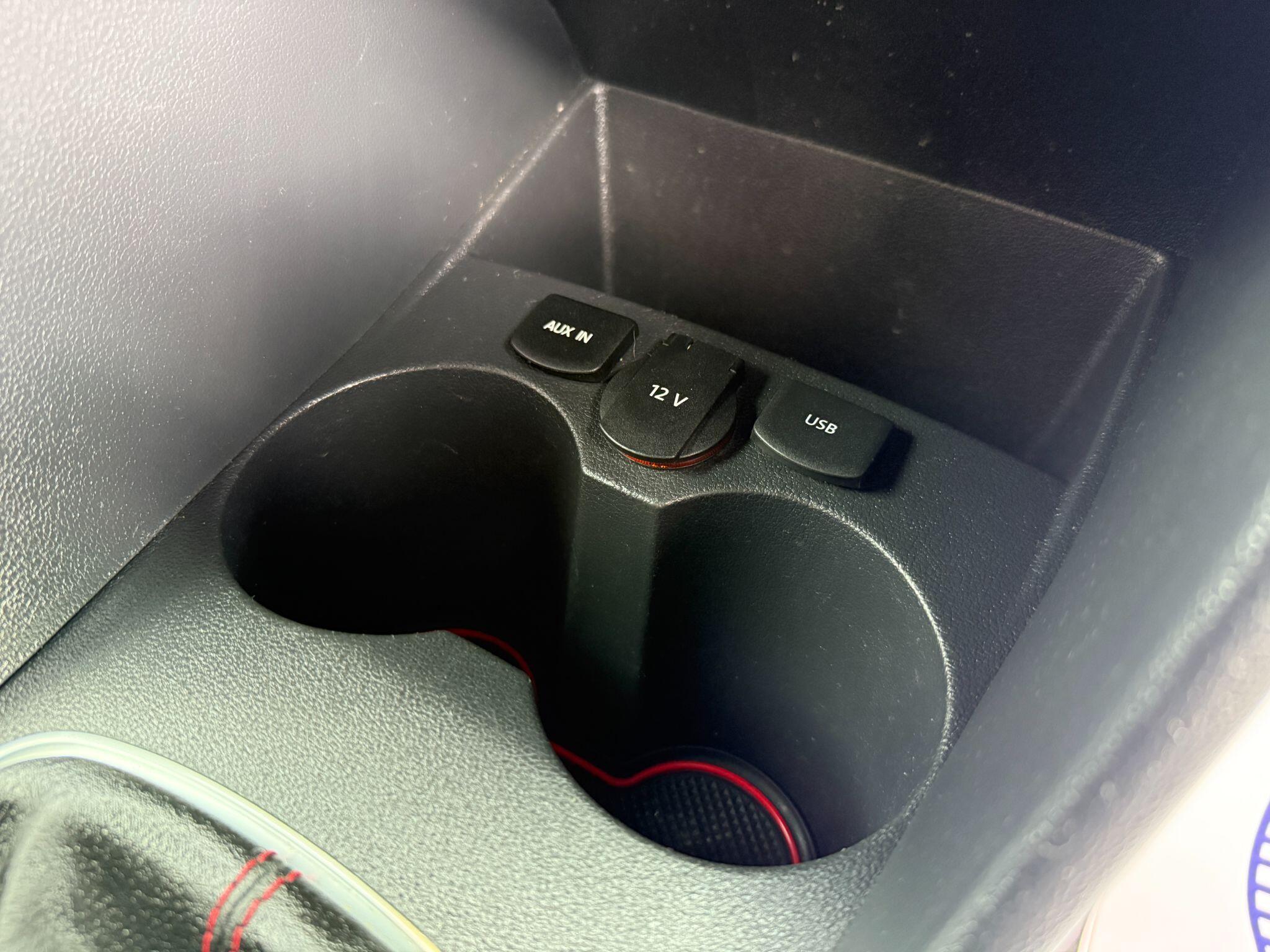 Volkswagen Polo - Image 49