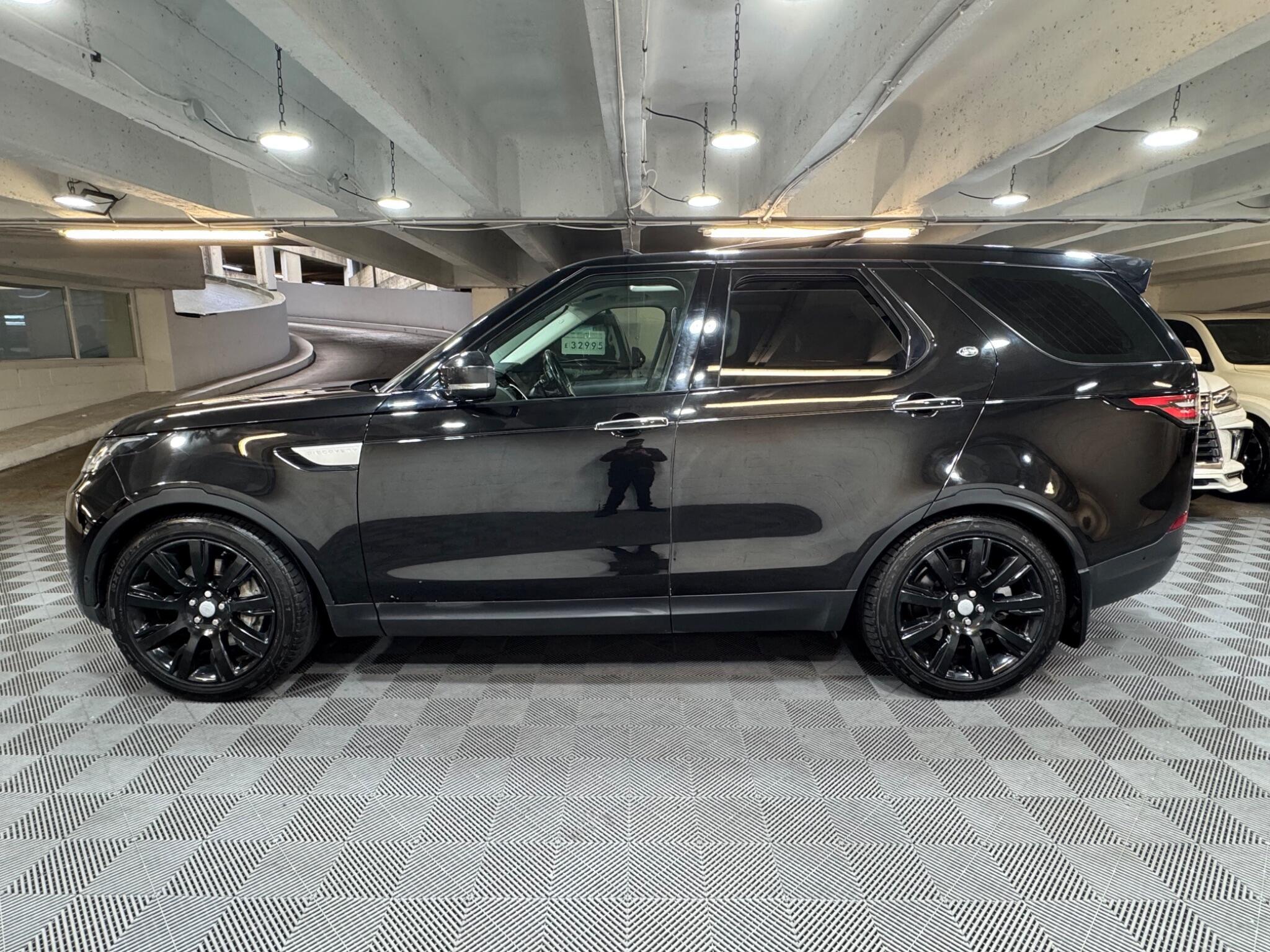Land Rover Discovery - Image 2