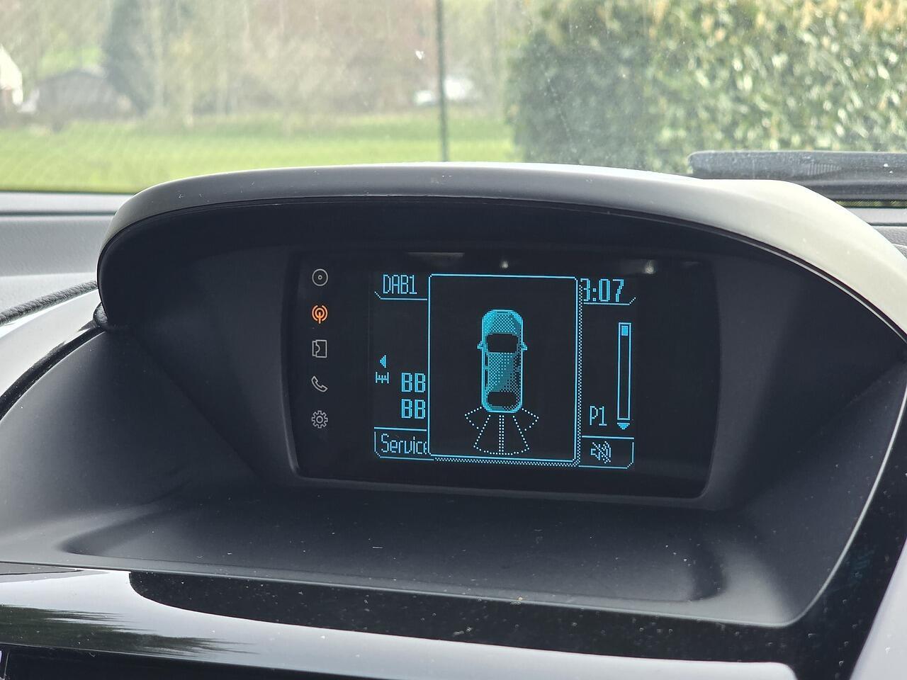 Ford B-Max - Image 14