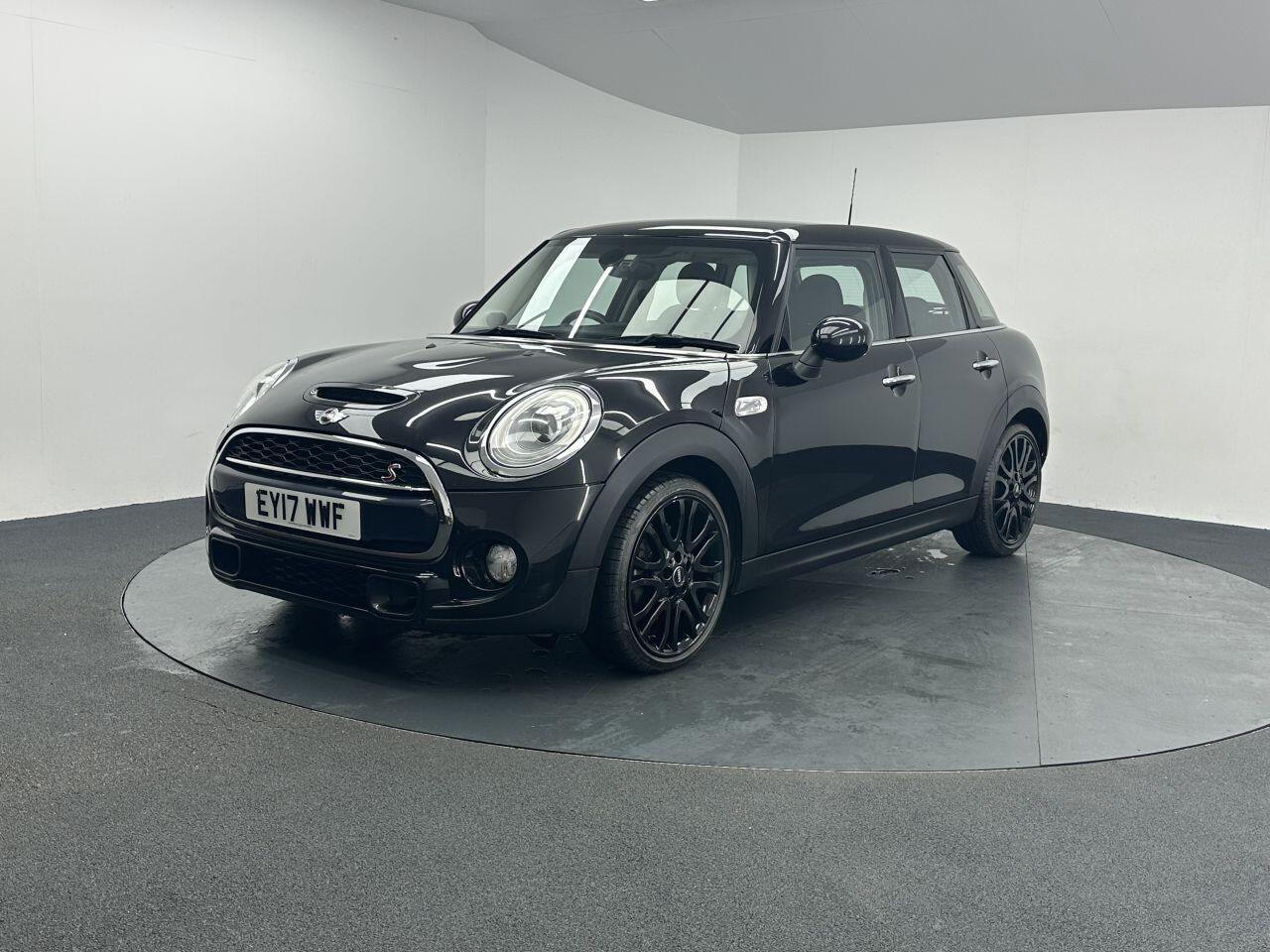 MINI Hatch - Image 10
