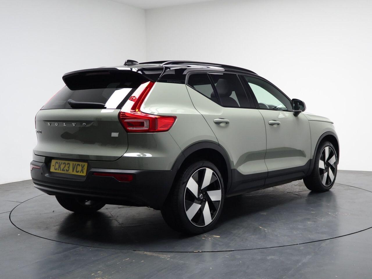 Volvo XC40 - Image 12