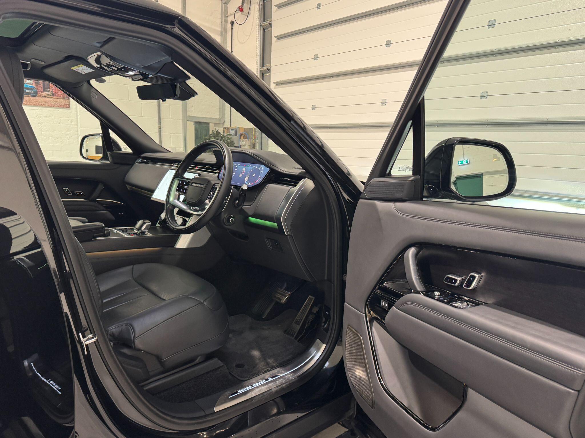 Land Rover Range Rover - Image 20