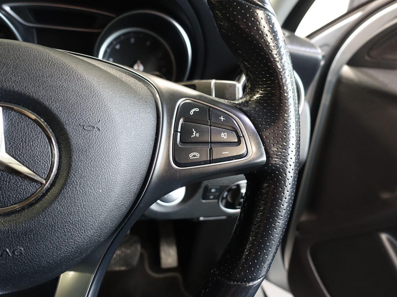 Mercedes GLA - Image 19