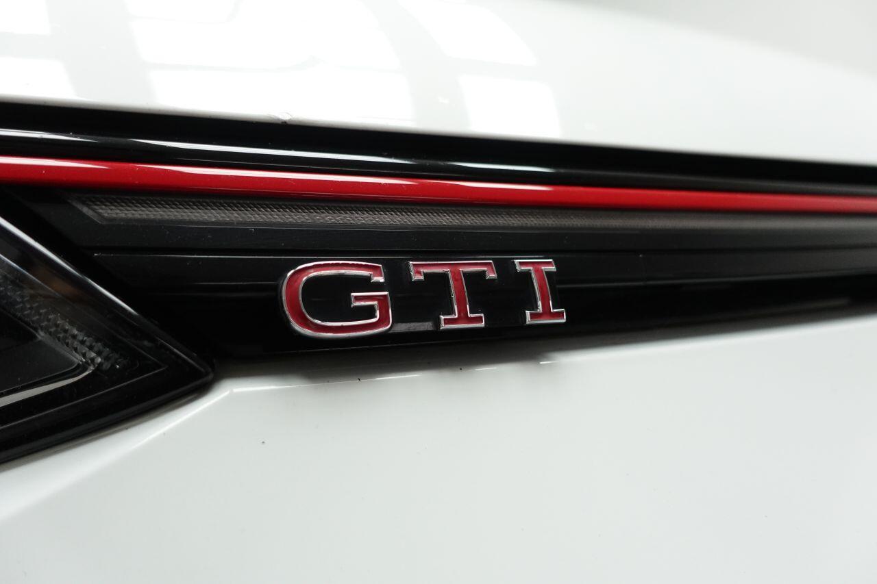 Volkswagen Golf - Image 15