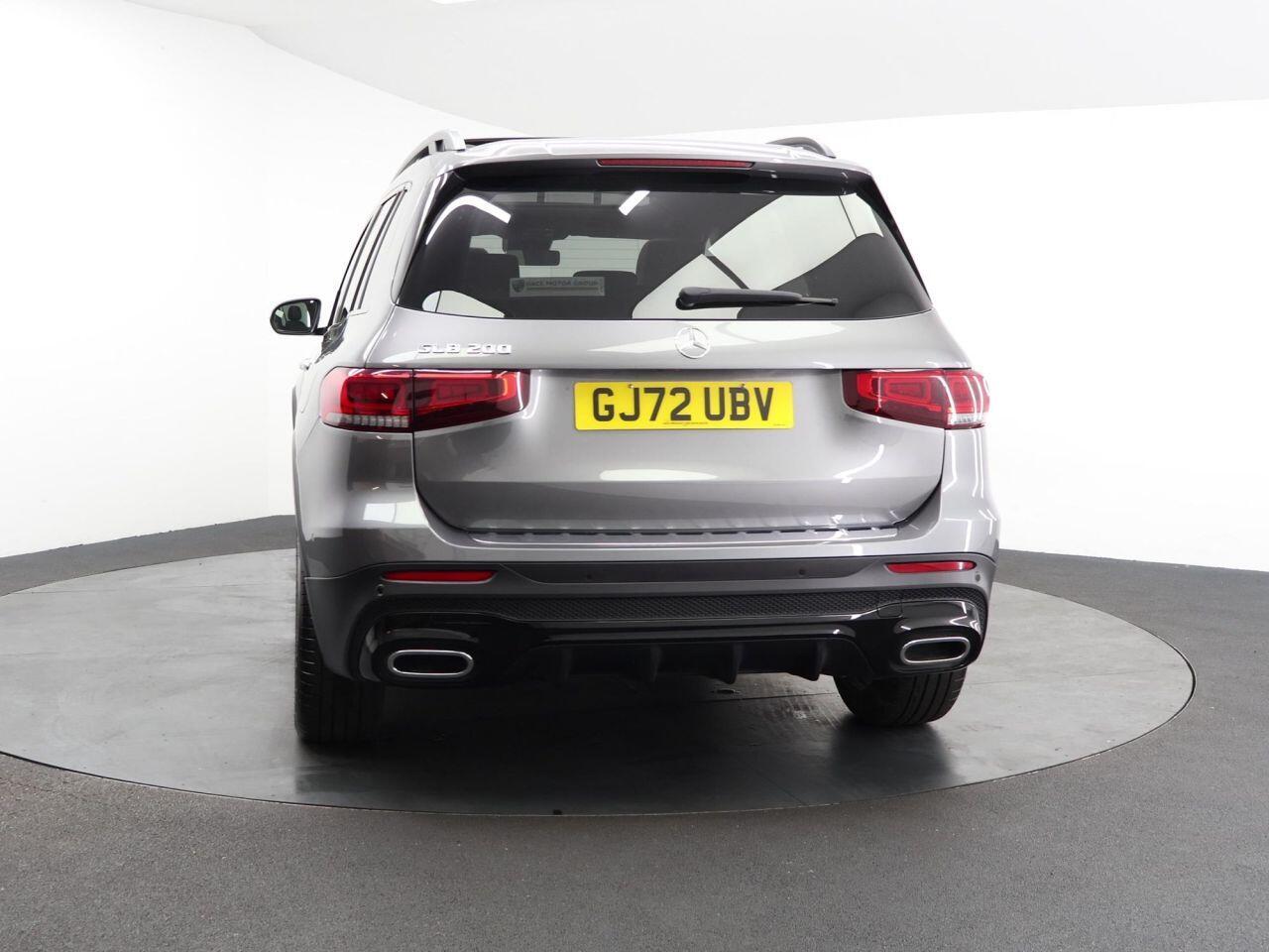 Mercedes-benz GLB - Image 10