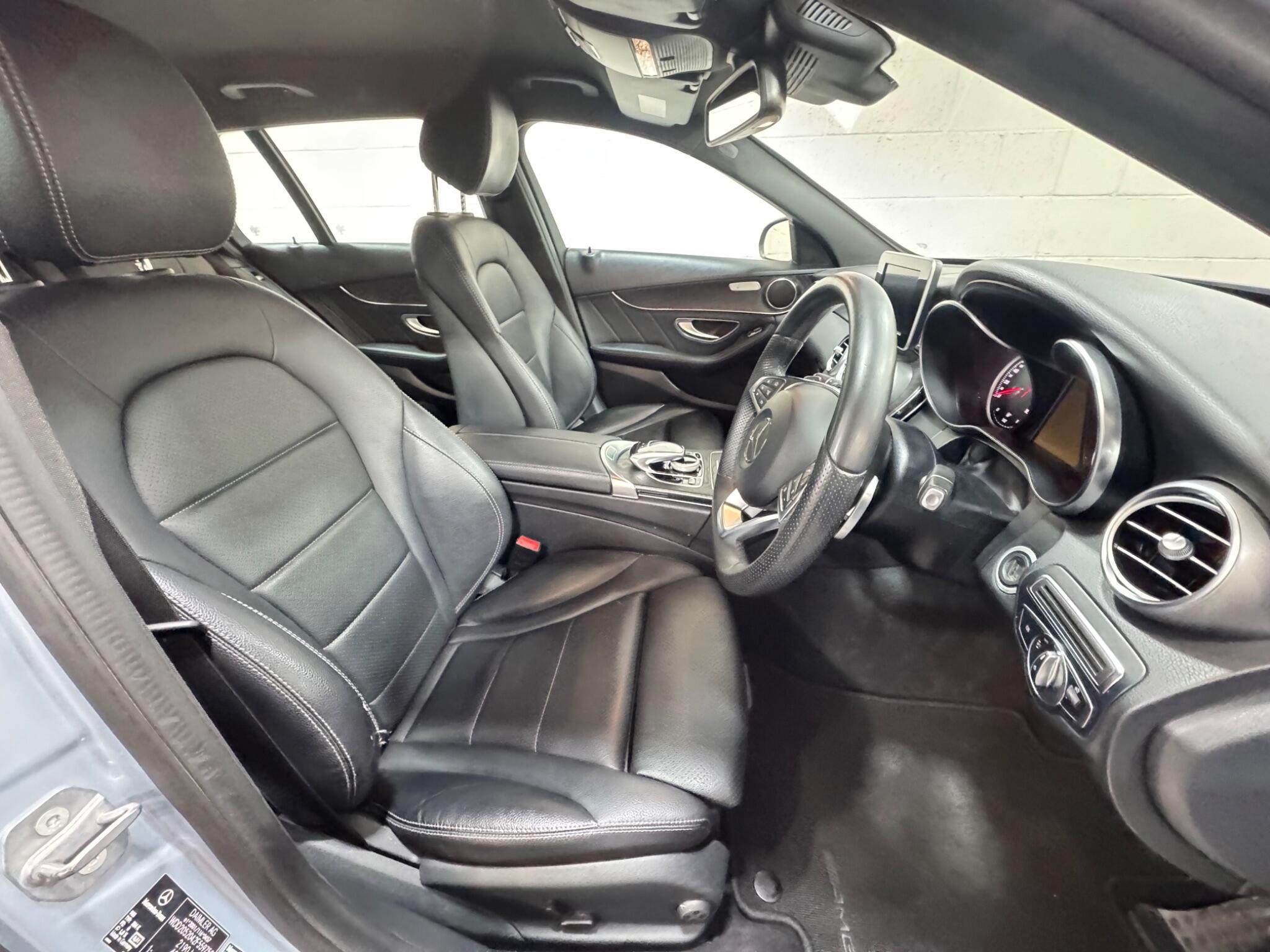 Mercedes C Class - Image 8