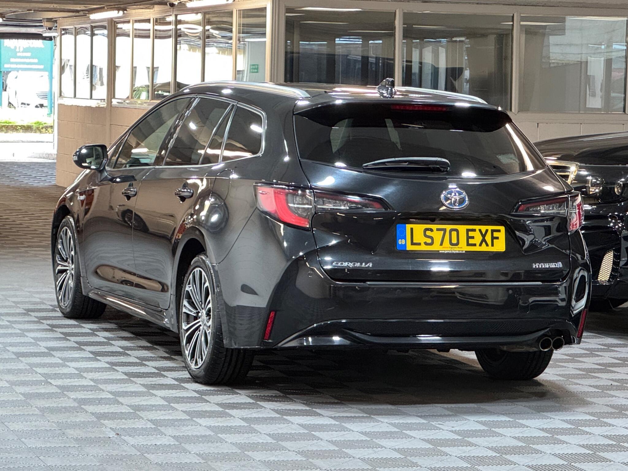 Toyota Corolla - Image 3