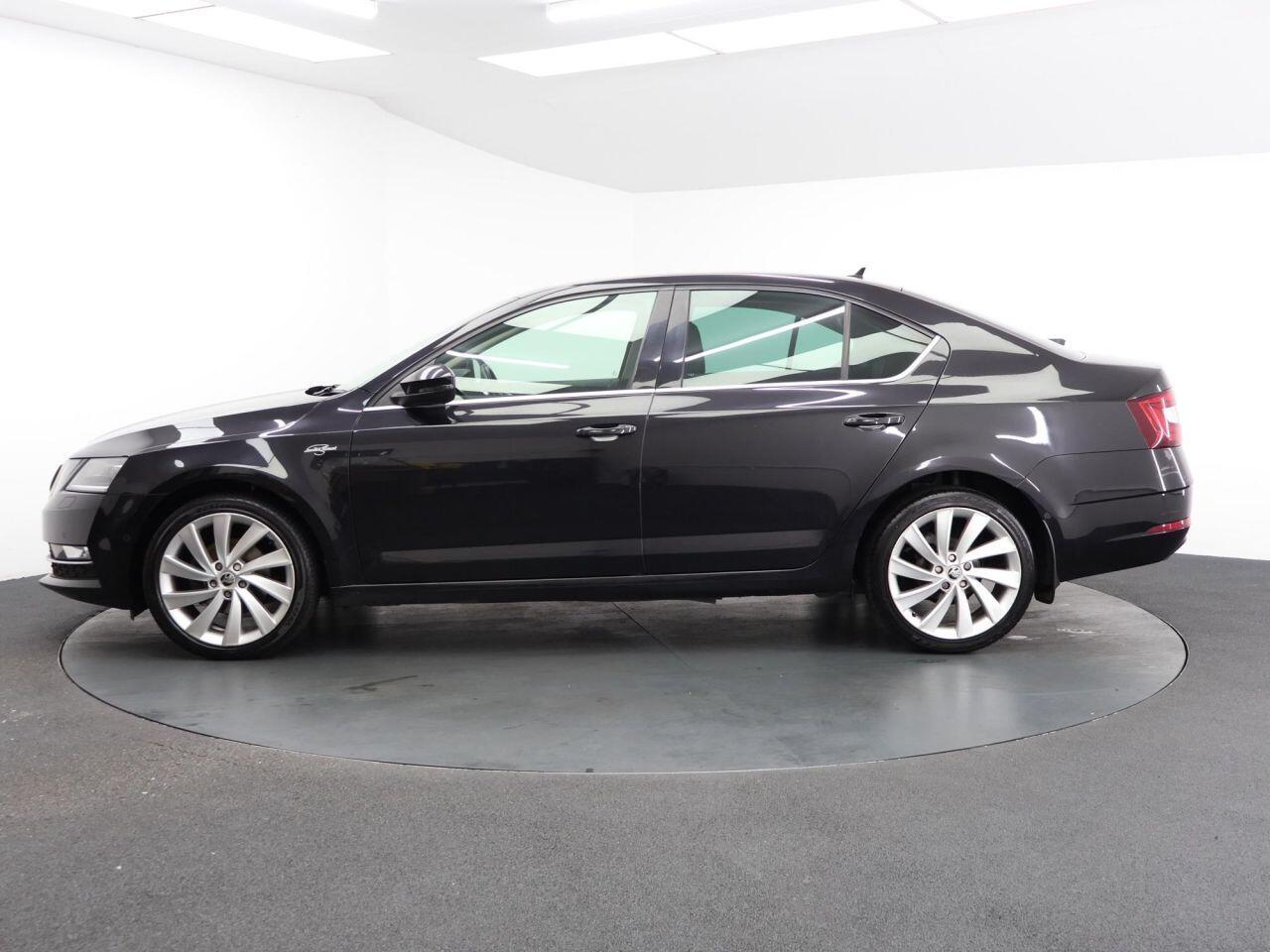 Skoda Octavia - Image 6