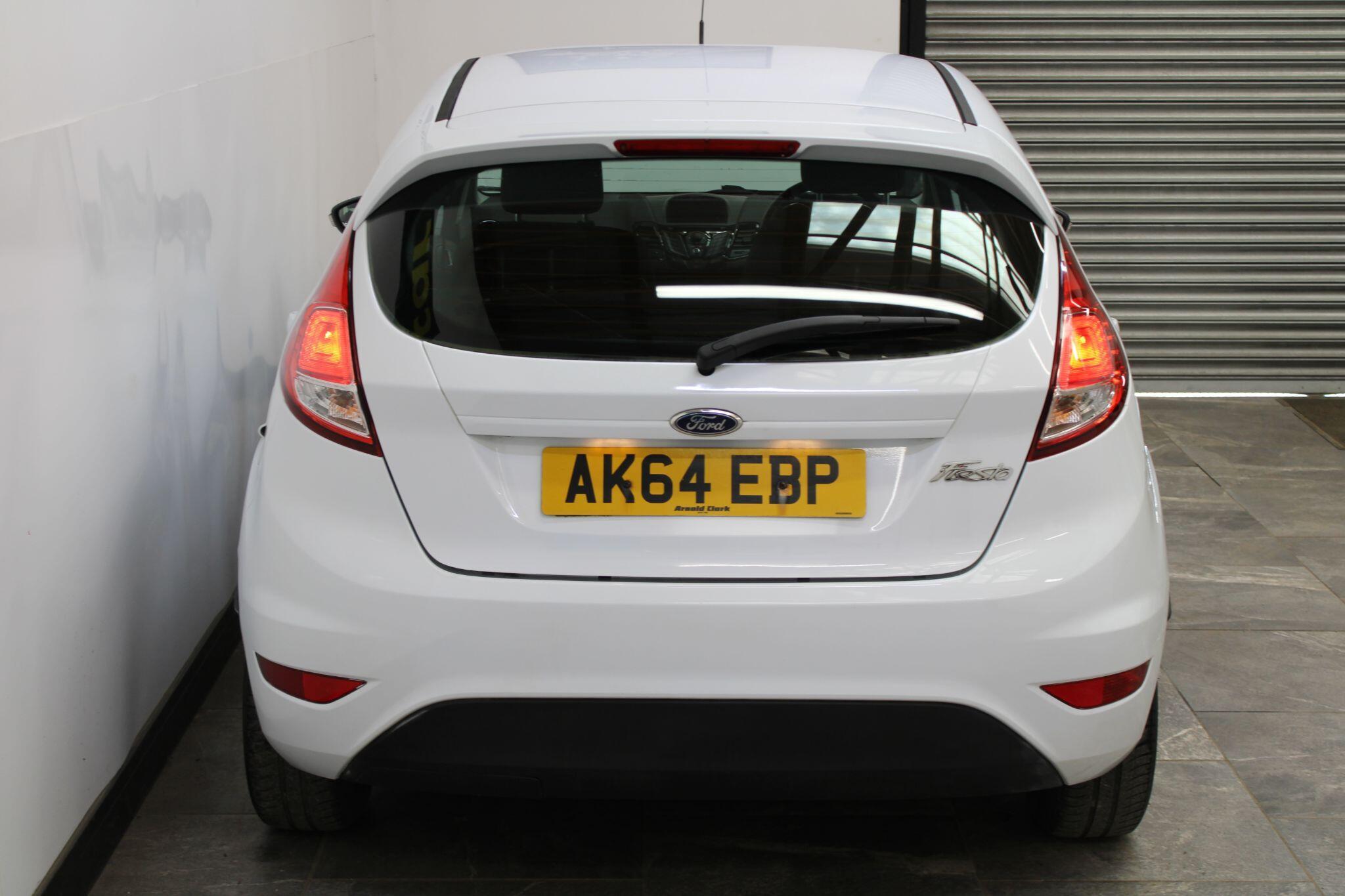 Ford Fiesta - Image 14