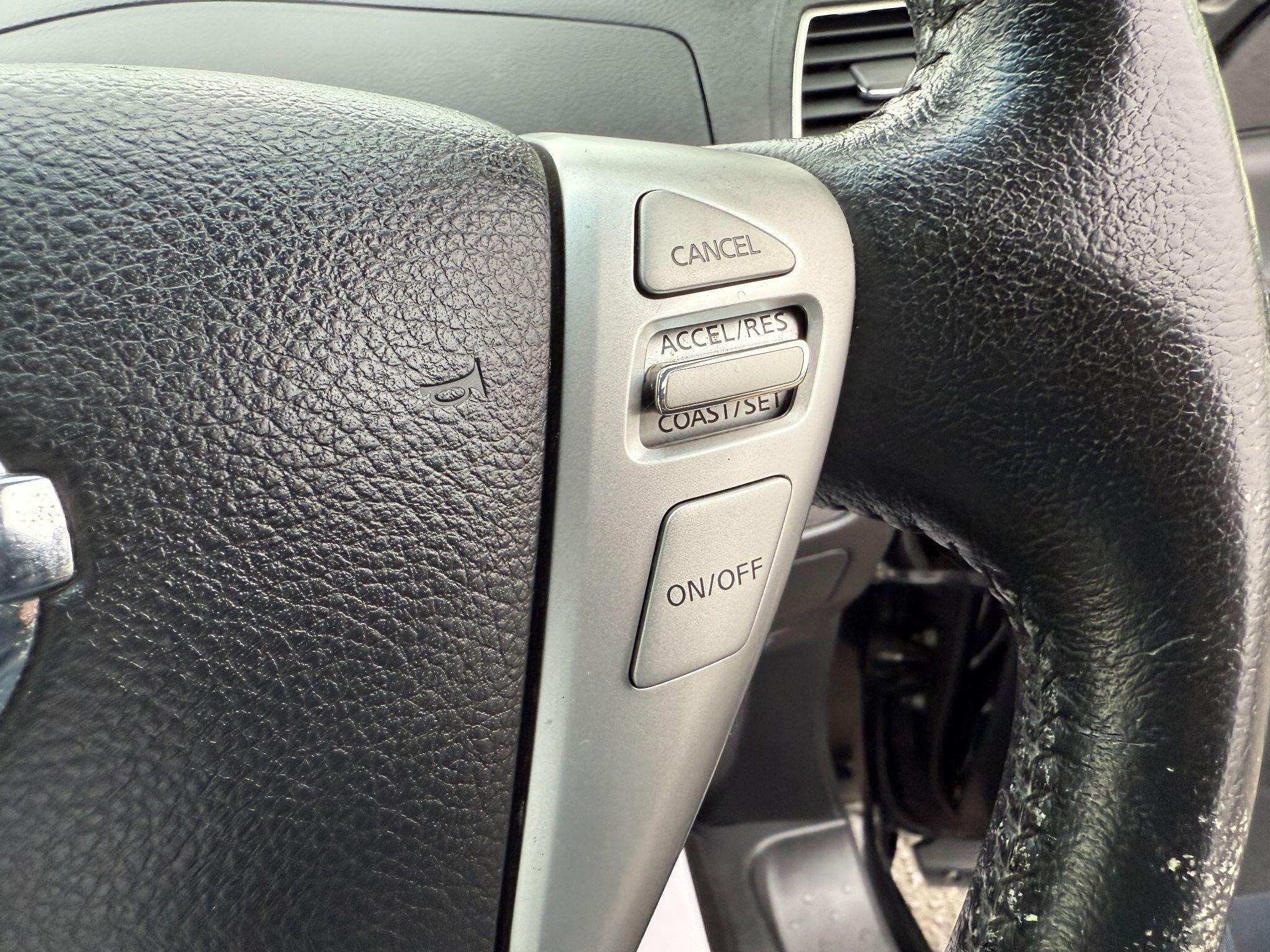 Nissan Serena - Image 49