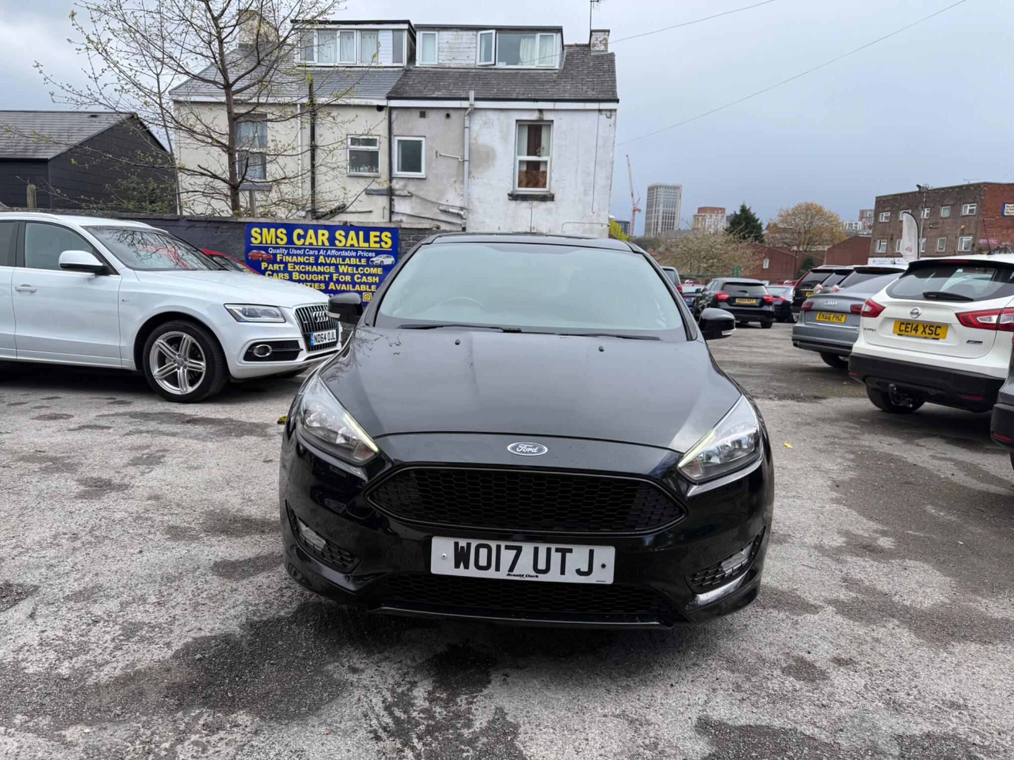 Ford Focus - Image 2