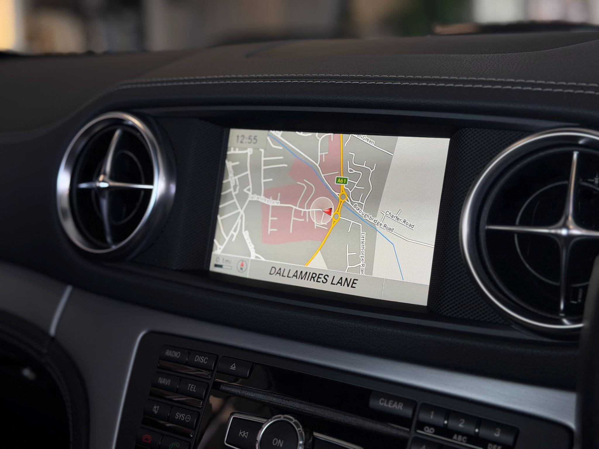Mercedes SL - Image 3