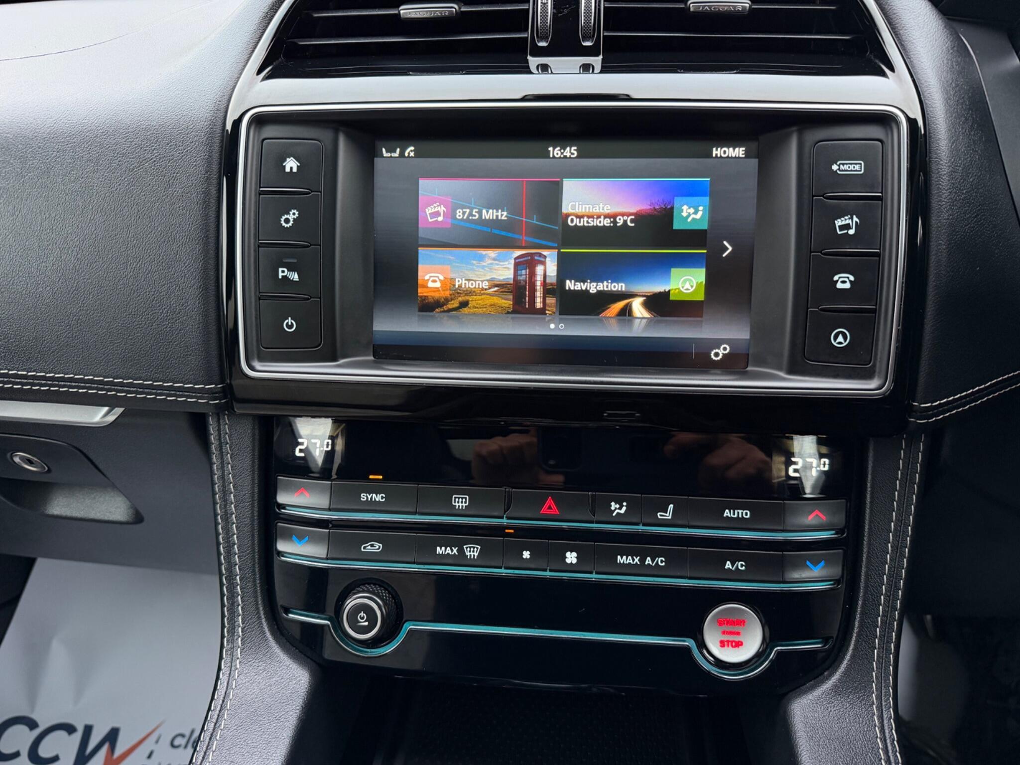 Jaguar F-Pace - Image 71