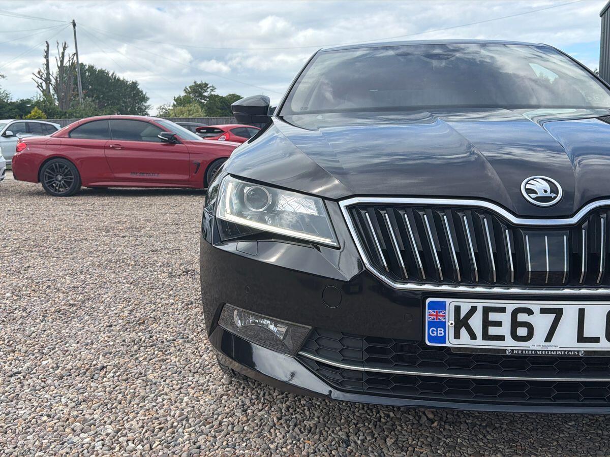 Skoda Superb - Image 9