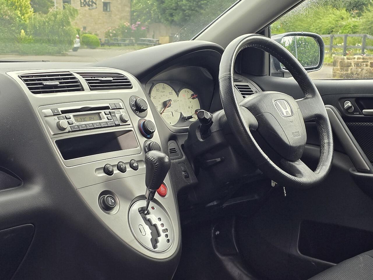 Honda Civic - Image 2