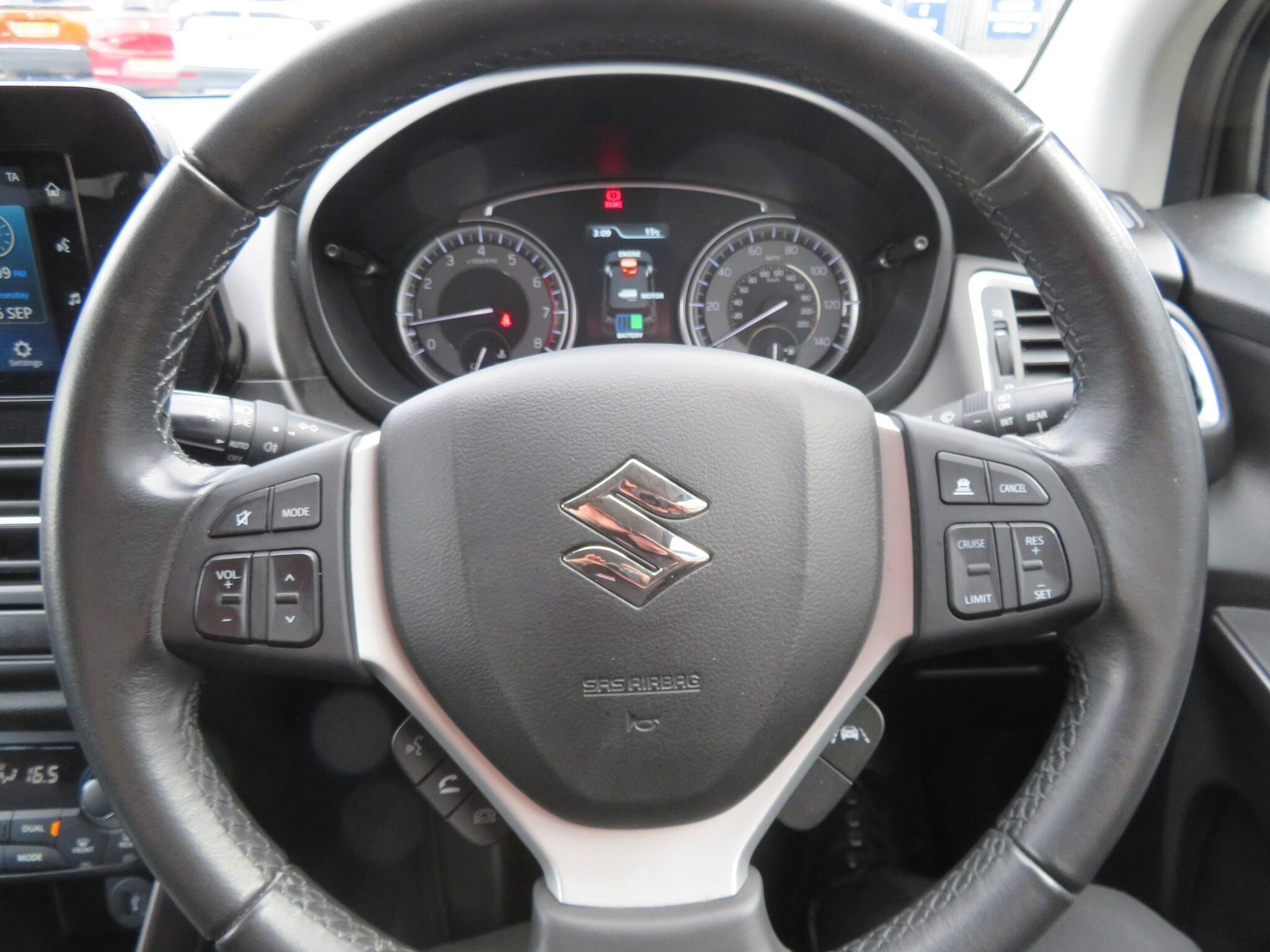 Suzuki S-Cross - Image 13