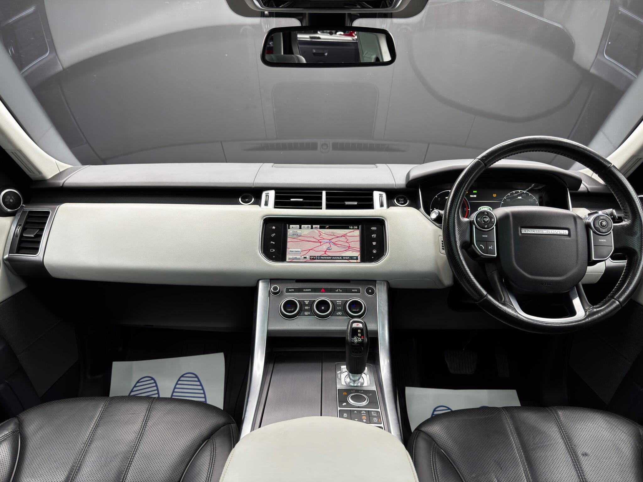 Land Rover RANGE ROVER SPORT - Image 10