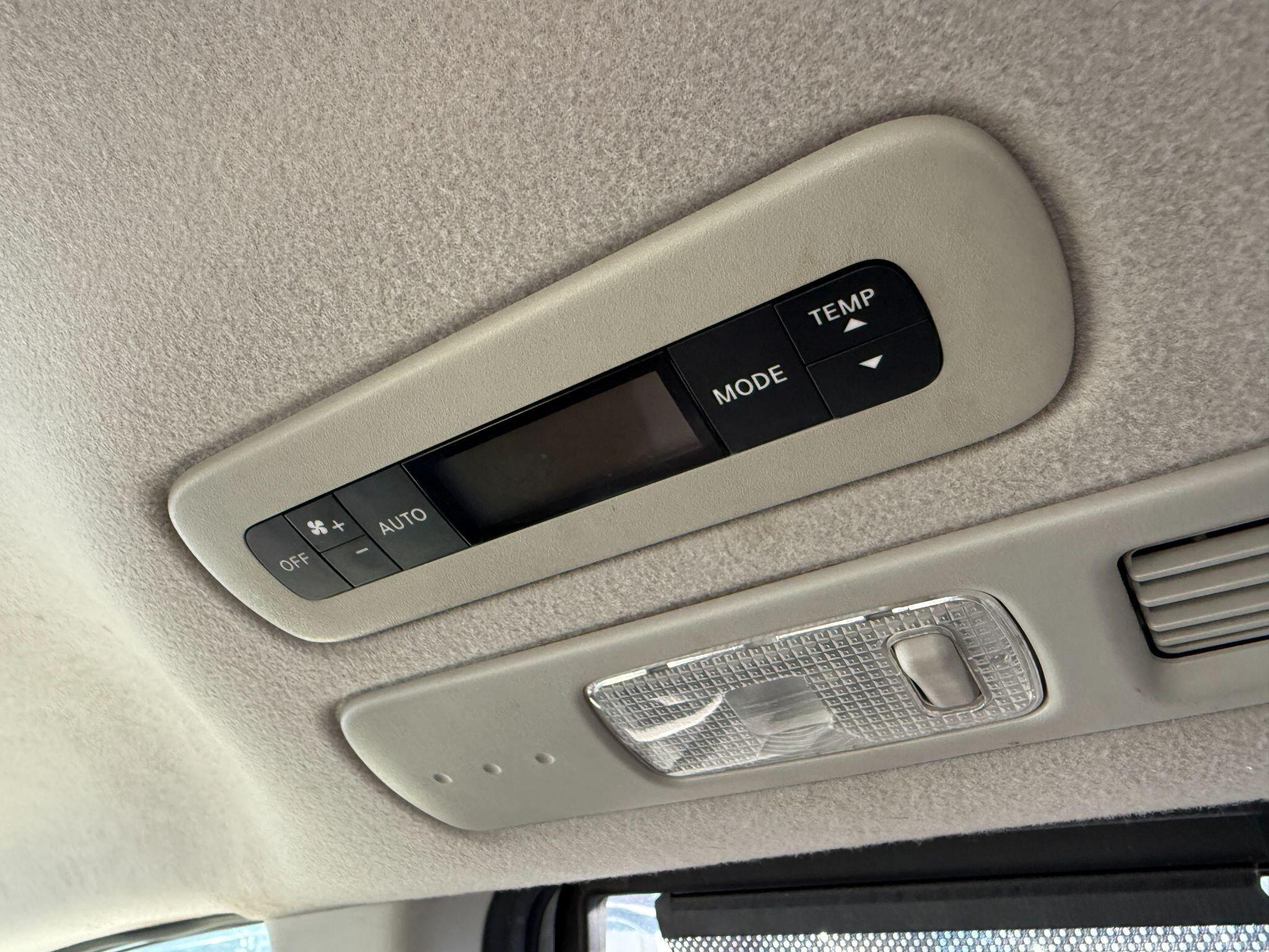 Nissan Serena - Image 53