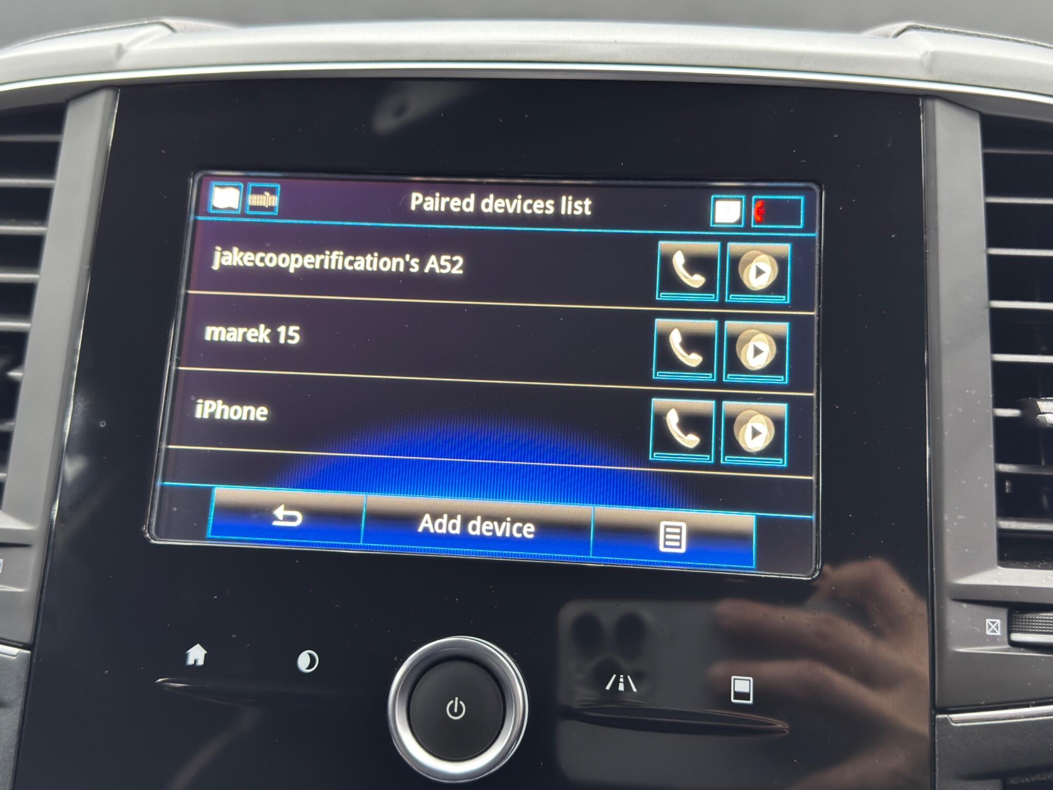 Renault Koleos - Image 33