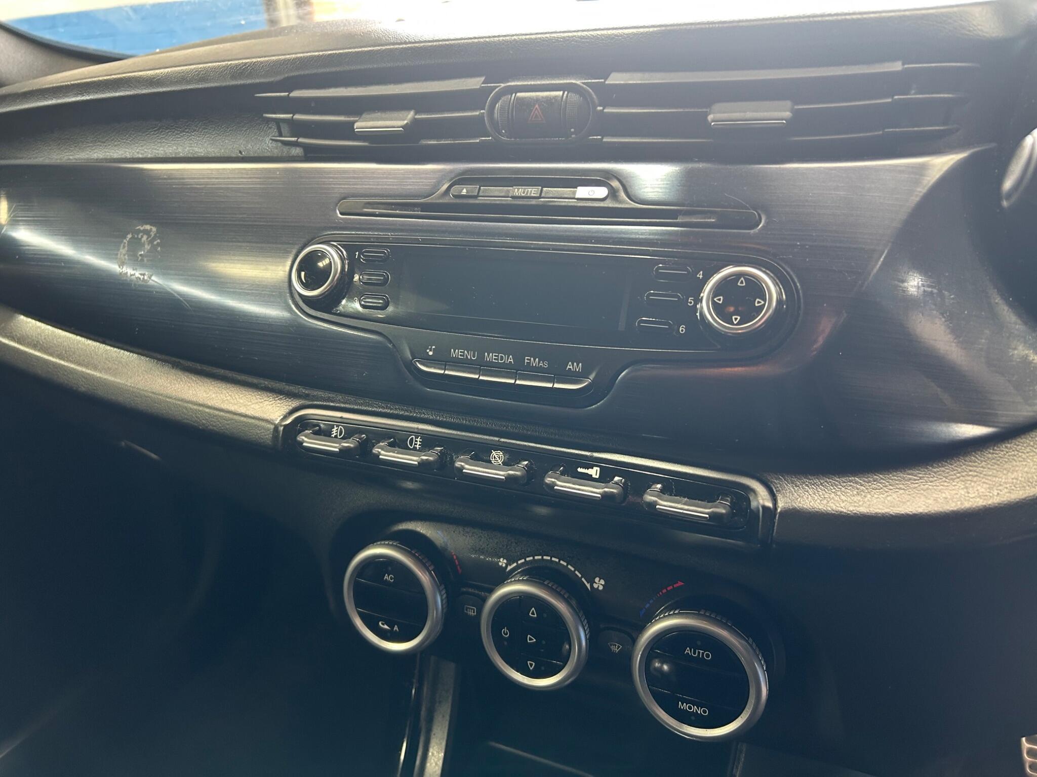 Alfa Romeo Giulietta - Image 16